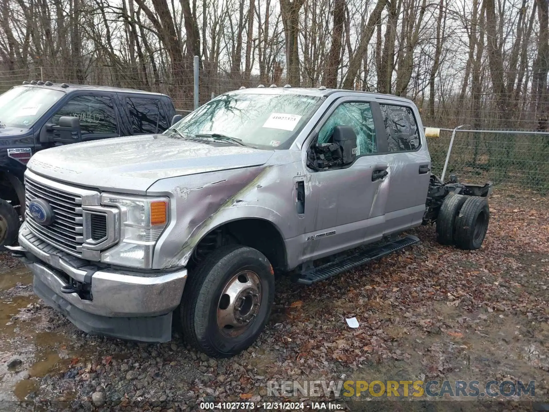 2 Фотография поврежденного автомобиля 1FT8W3DT1NEG22785 FORD F-350 2022