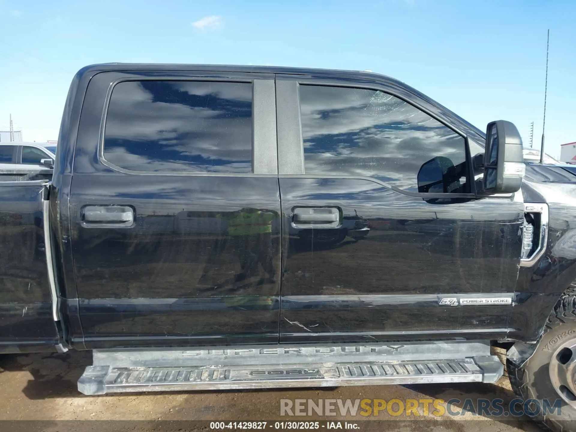 16 Фотография поврежденного автомобиля 1FT8W3DT5NED32033 FORD F-350 2022