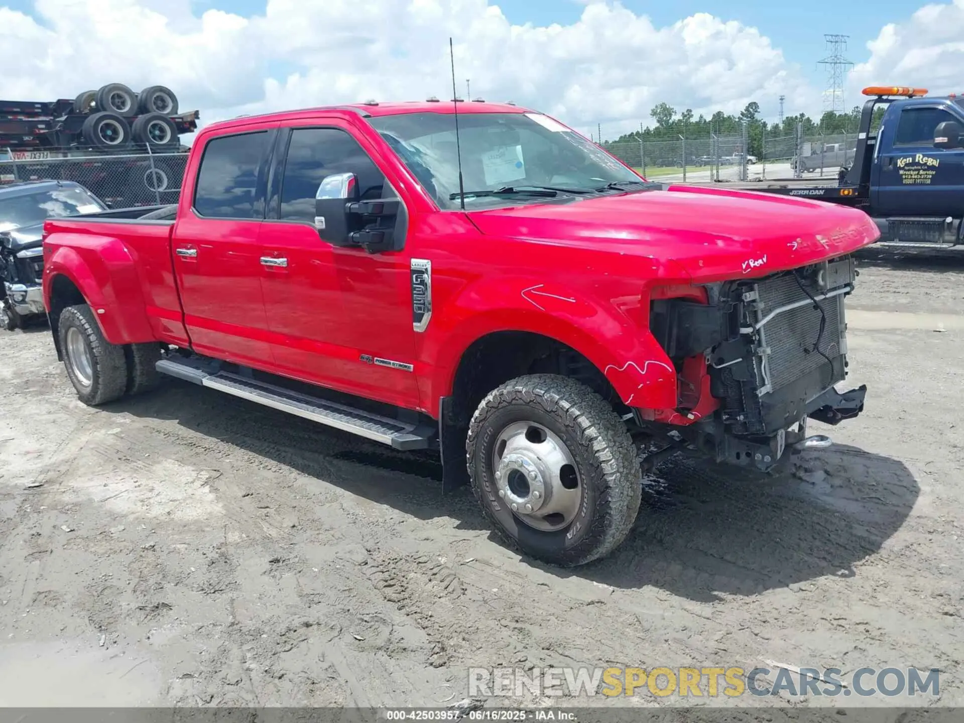 1 Photograph of a damaged car 1FT8W3DT8NEE75459 FORD F-350 2022