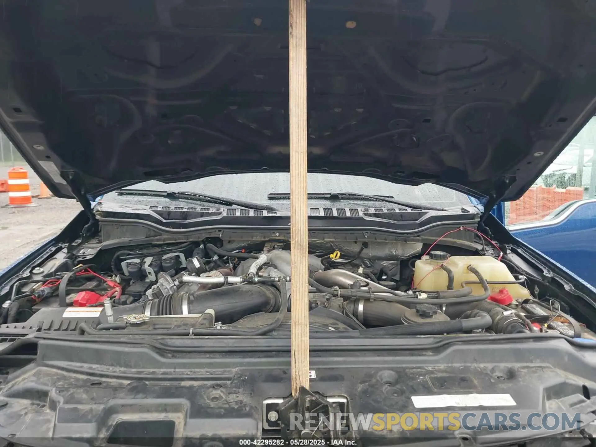 9 Photograph of a damaged car 1FT8W3DT9NED51992 FORD F-350 2022