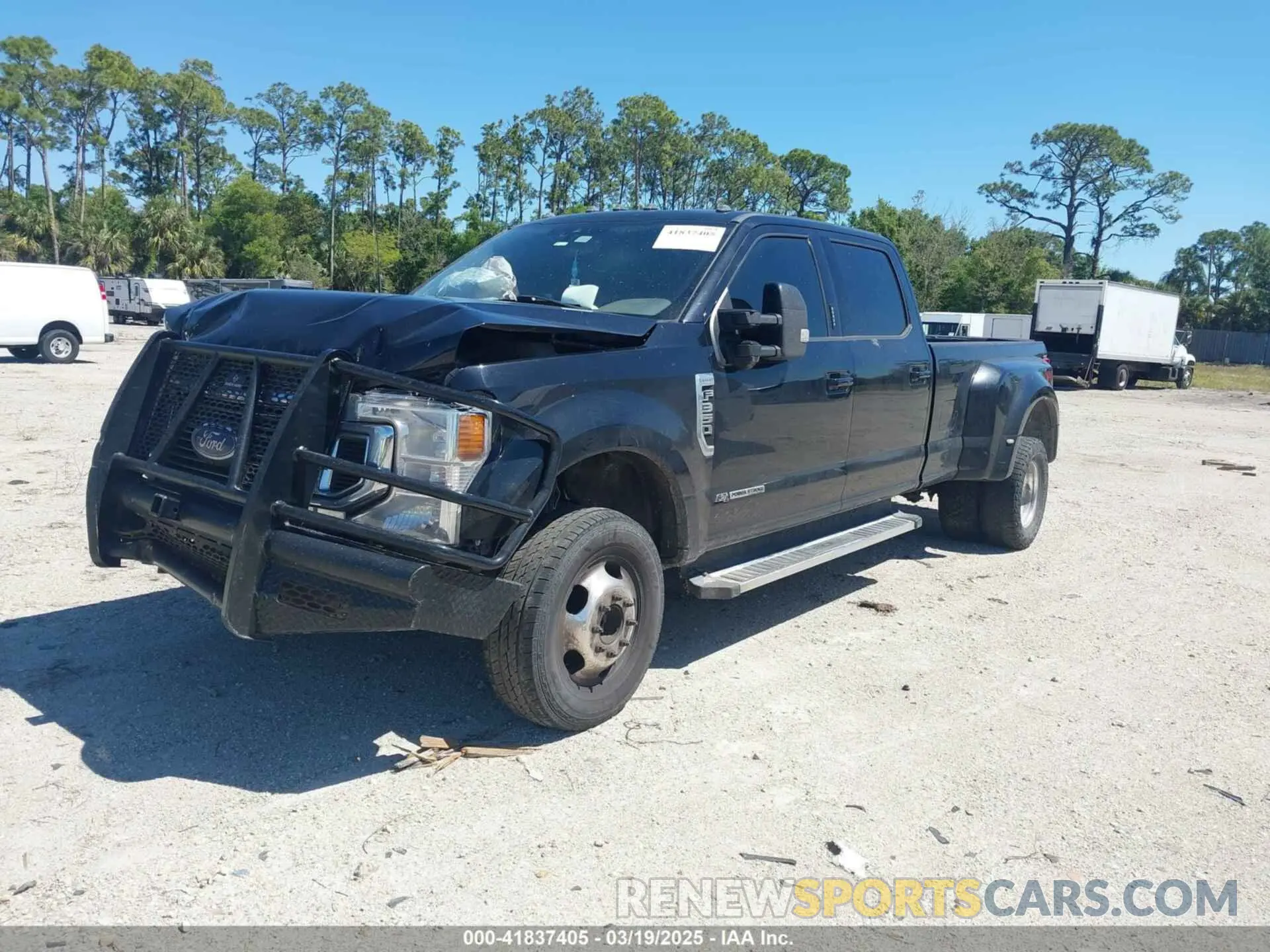 2 Фотография поврежденного автомобиля 1FT8W3DT9NEE63501 FORD F-350 2022