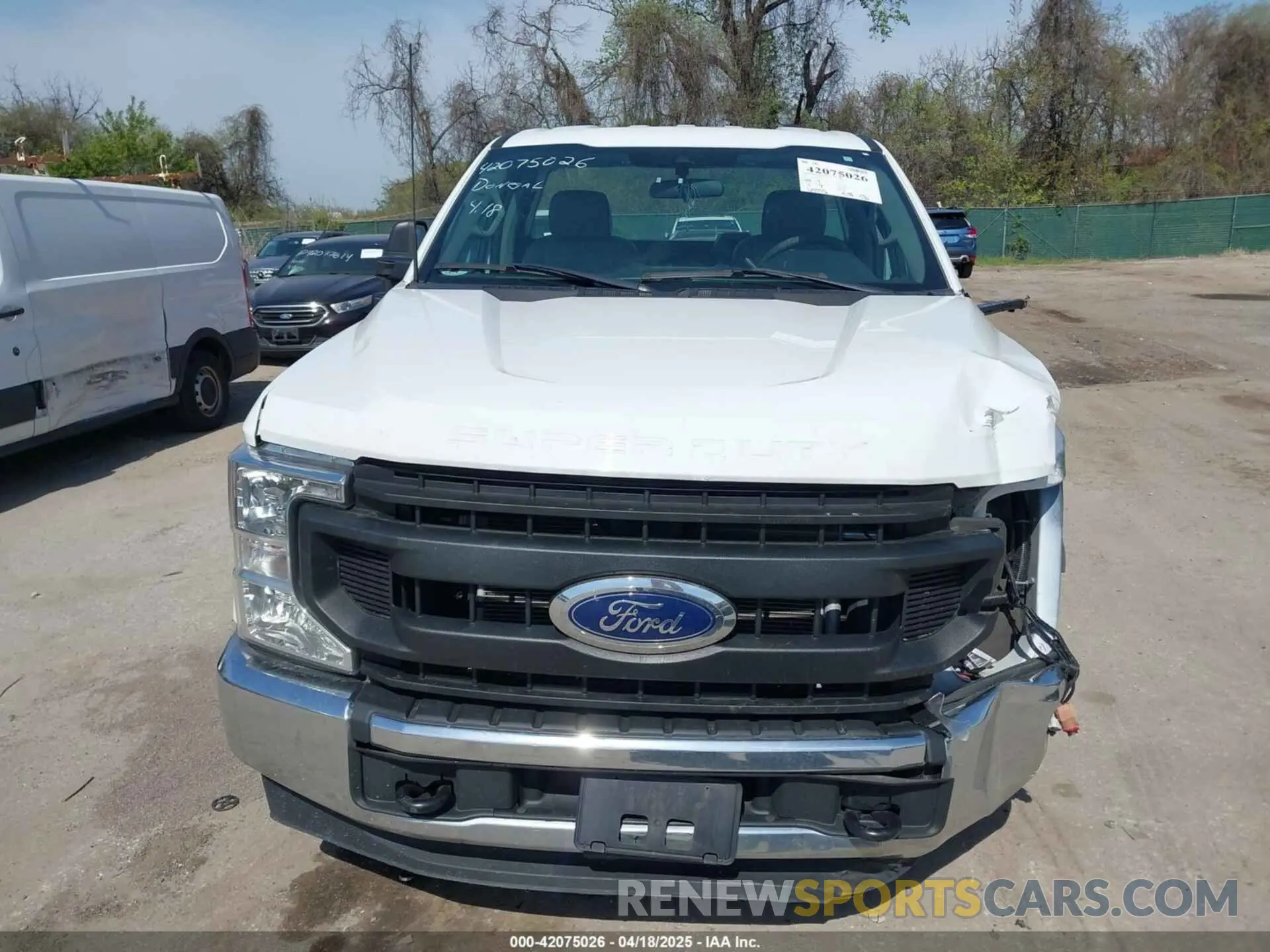 12 Фотография поврежденного автомобиля 1FTBF3A69NEG45395 FORD F-350 2022