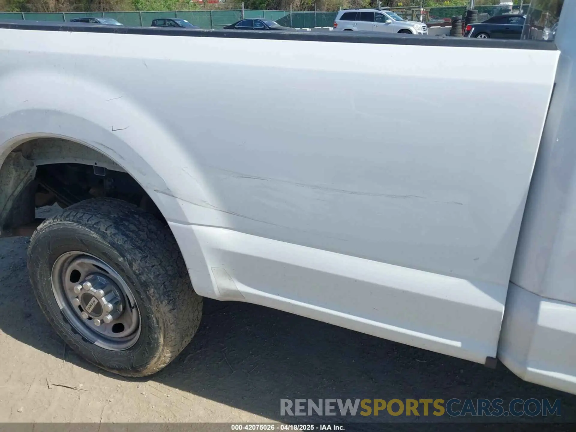 21 Фотография поврежденного автомобиля 1FTBF3A69NEG45395 FORD F-350 2022