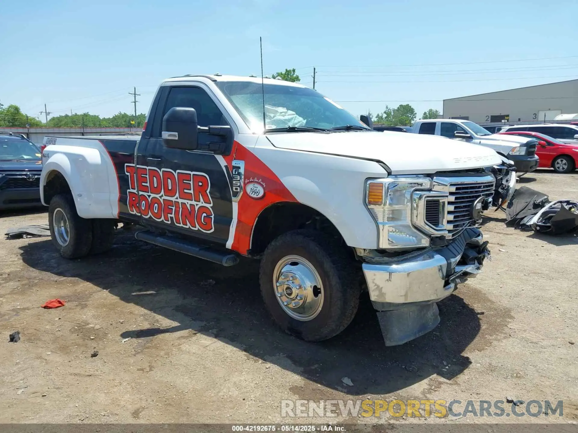 1 Фотография поврежденного автомобиля 1FTRF3DTXNED40326 FORD F-350 2022