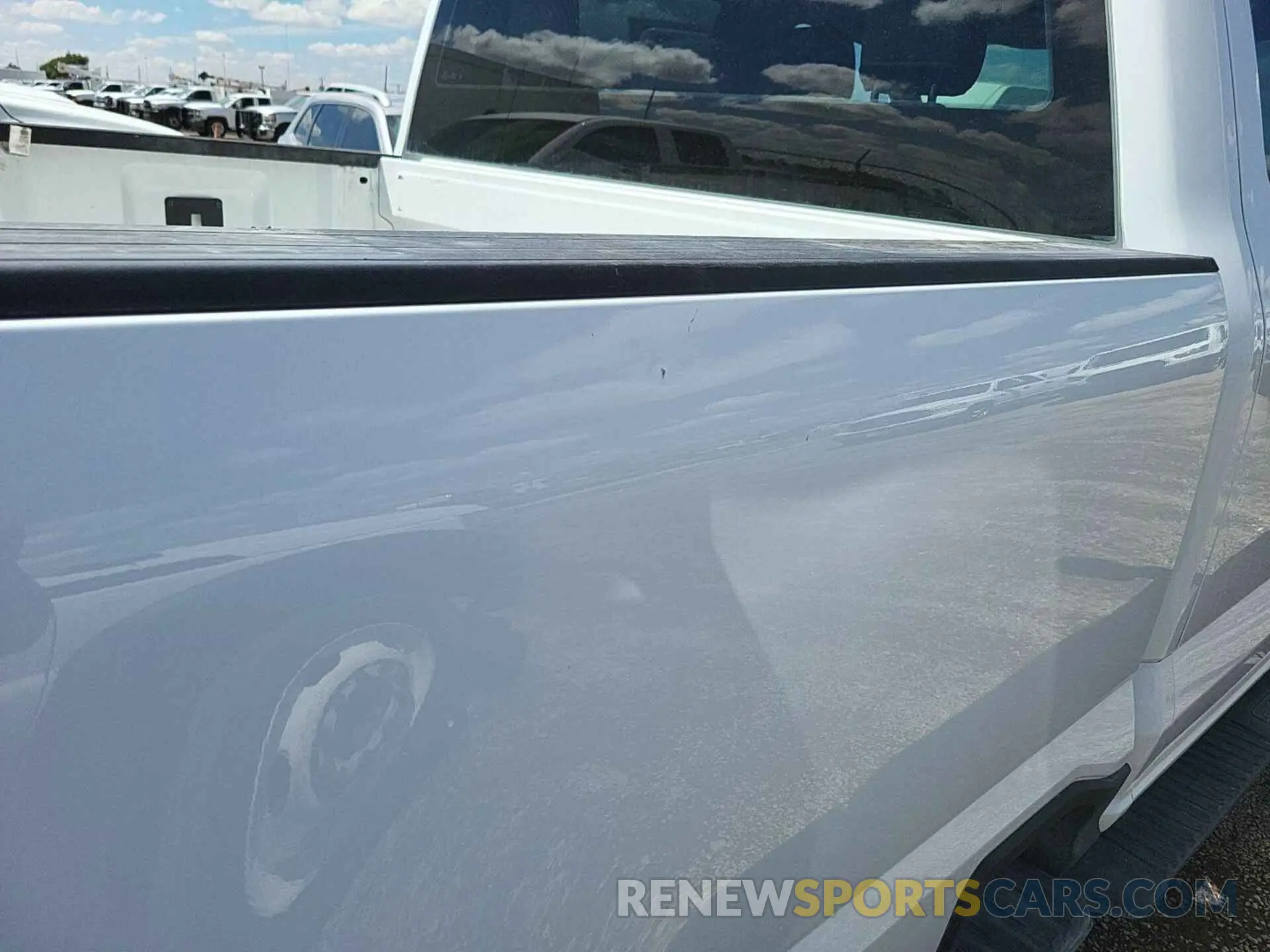 11 Photograph of a damaged car 1FT8W3BA3PEC99313 FORD F-350 2023