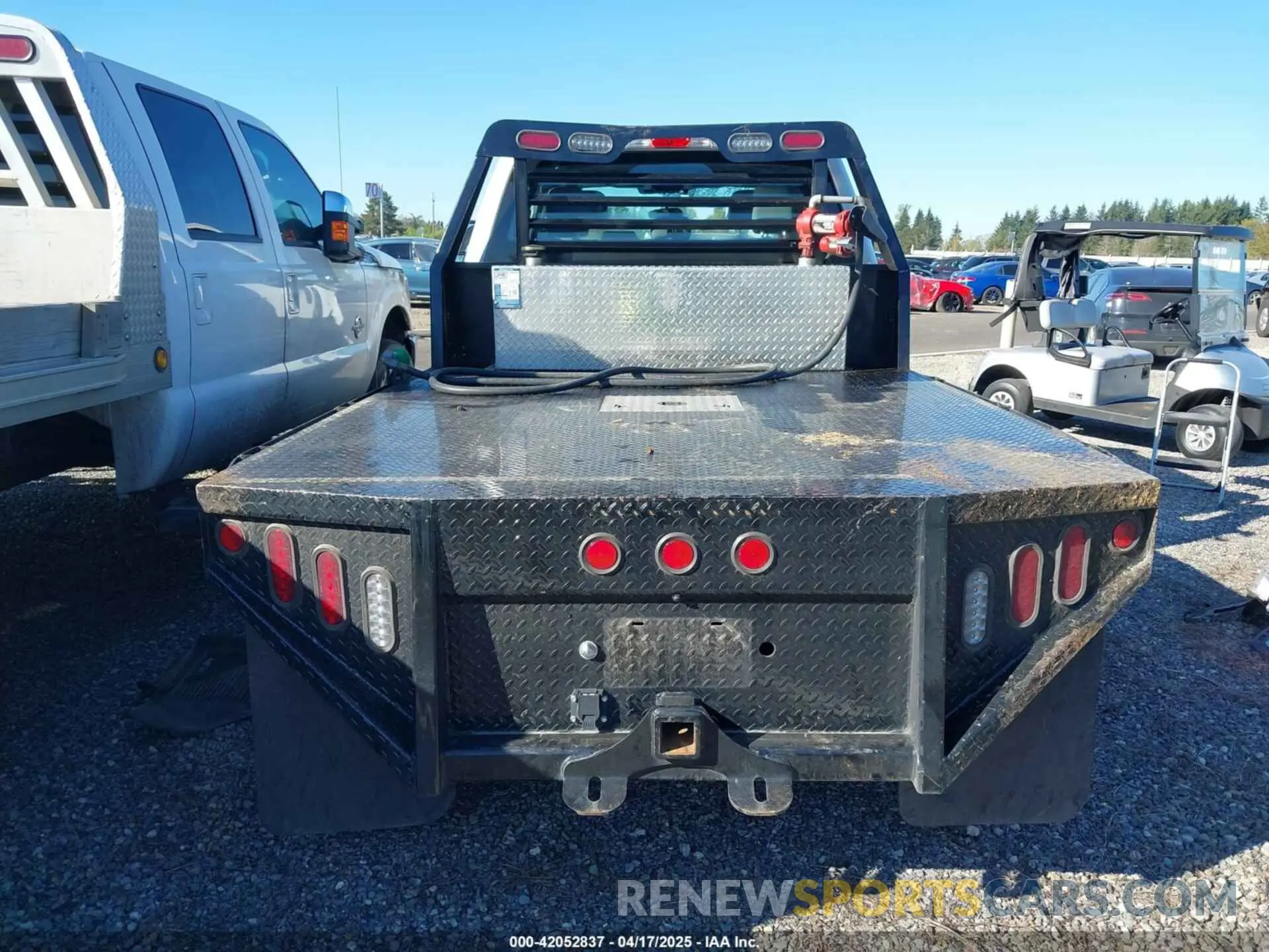 8 Фотография поврежденного автомобиля 1FT8W3BTXPED34124 FORD F-350 2023