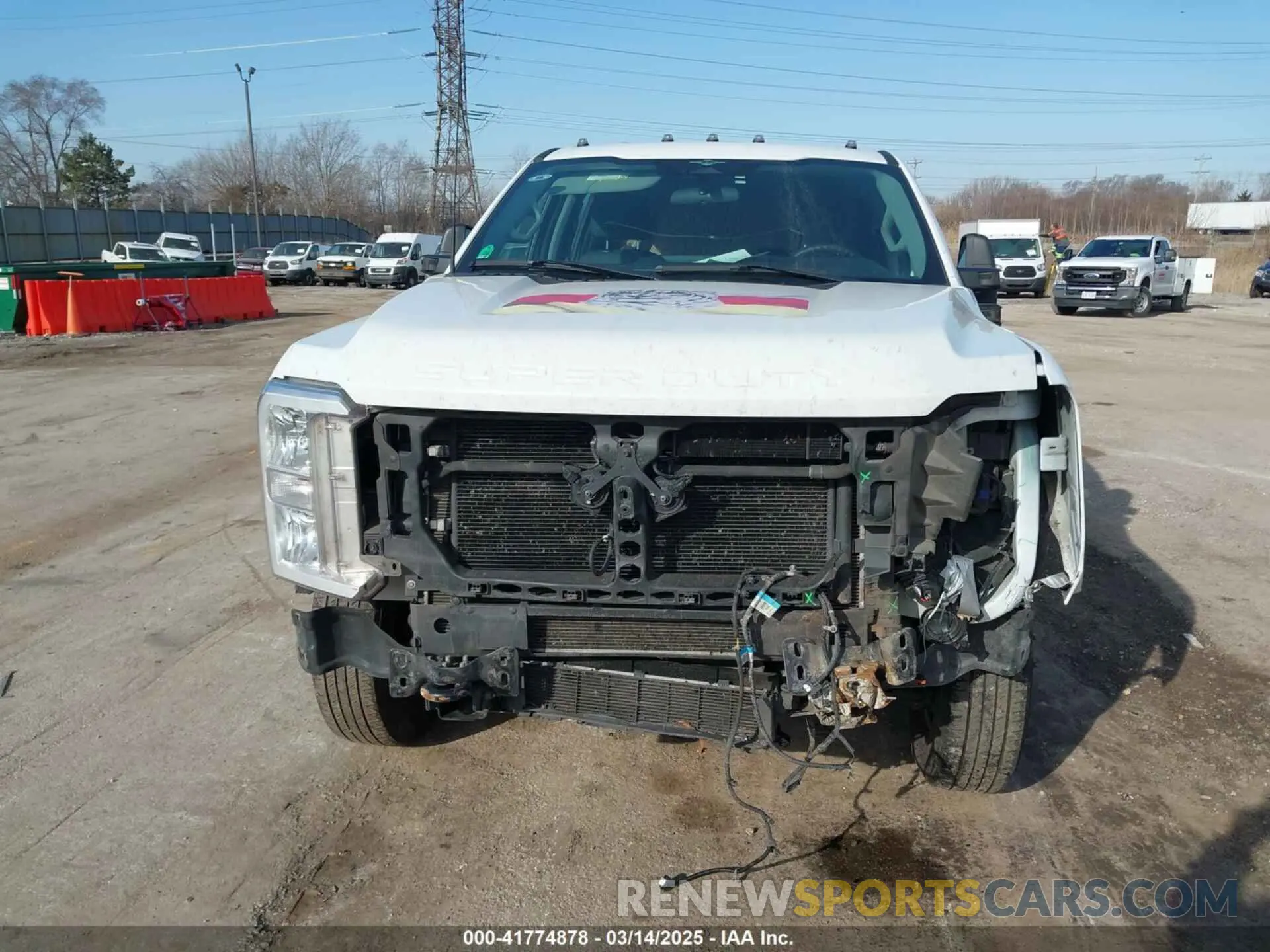 14 Фотография поврежденного автомобиля 1FT8W3DT1PEC85117 FORD F-350 2023