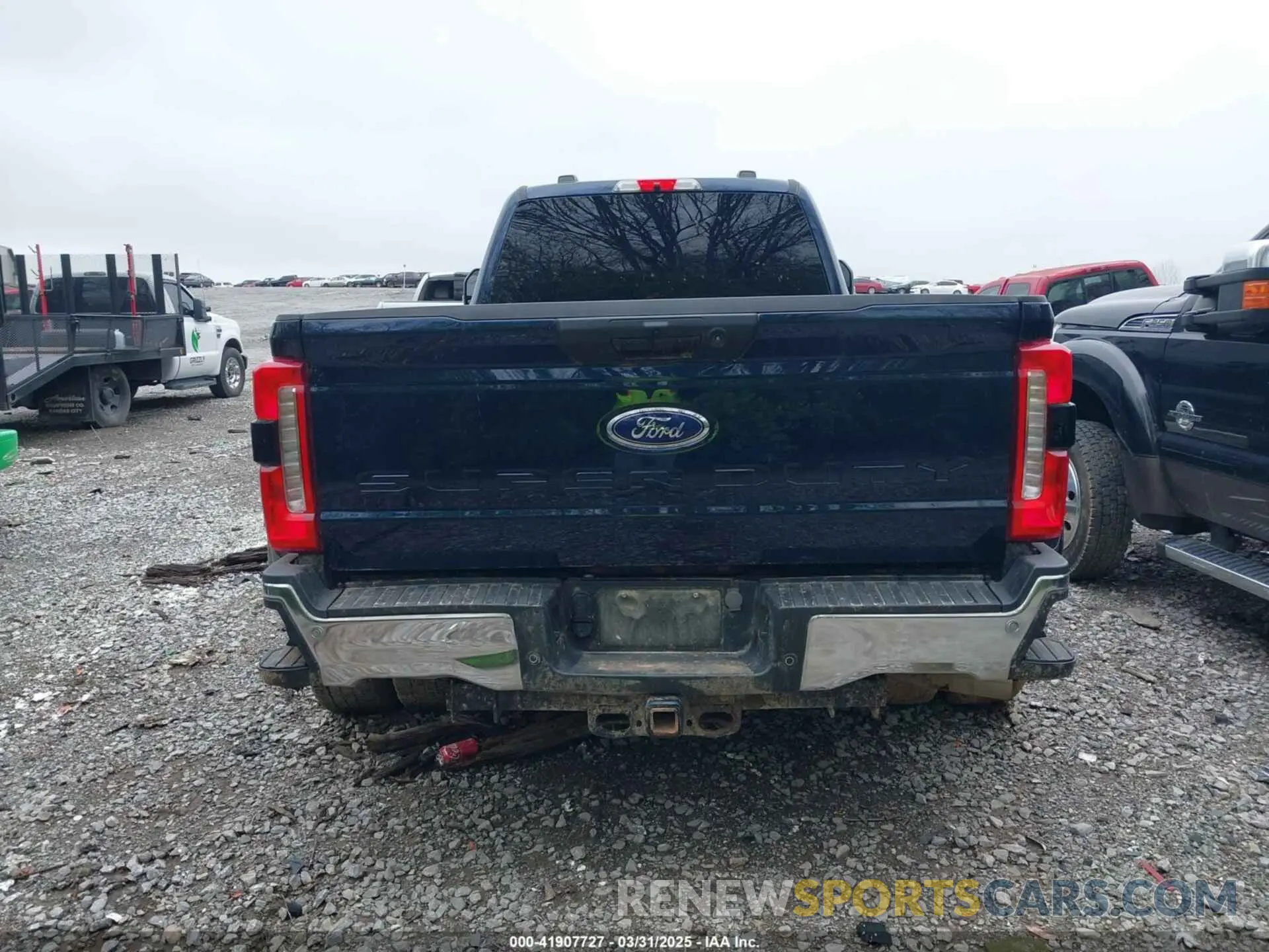 15 Фотография поврежденного автомобиля 1FT8W3DT9PED87149 FORD F-350 2023