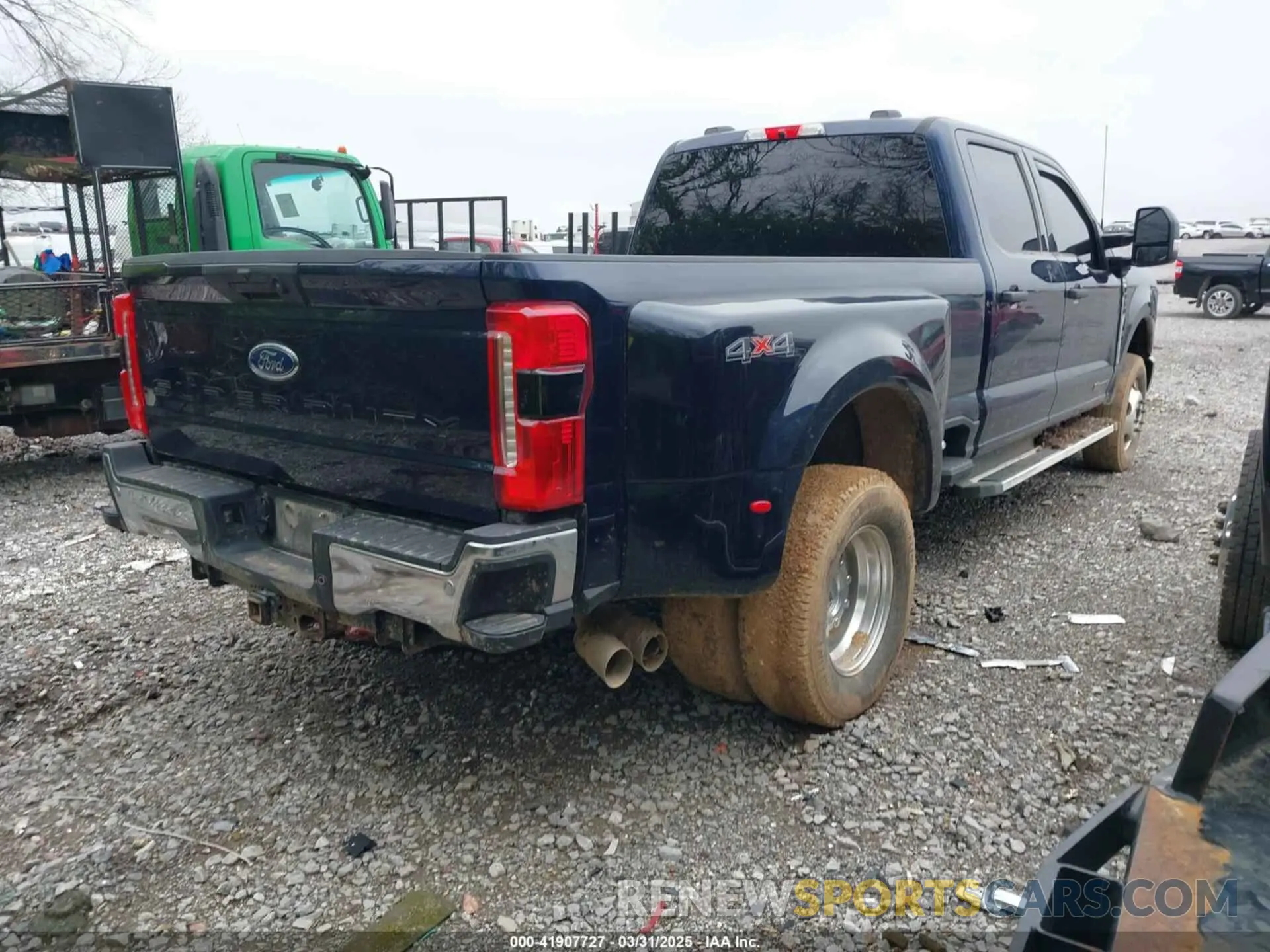 4 Фотография поврежденного автомобиля 1FT8W3DT9PED87149 FORD F-350 2023