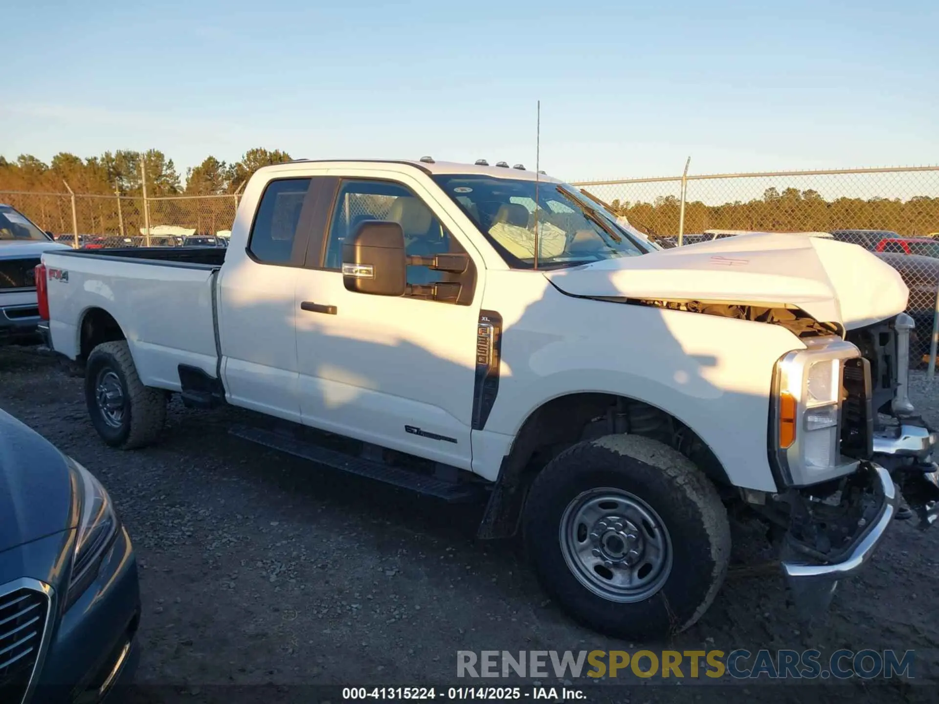 13 Photograph of a damaged car 1FT8X3BT3PED14181 FORD F-350 2023