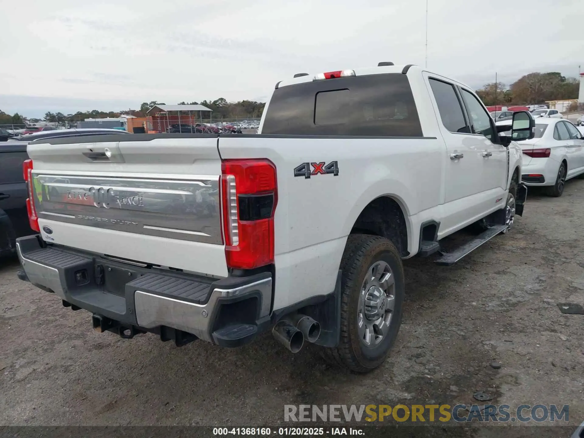 4 Фотография поврежденного автомобиля 1FT8W3BM0REC85401 FORD F-350 2024