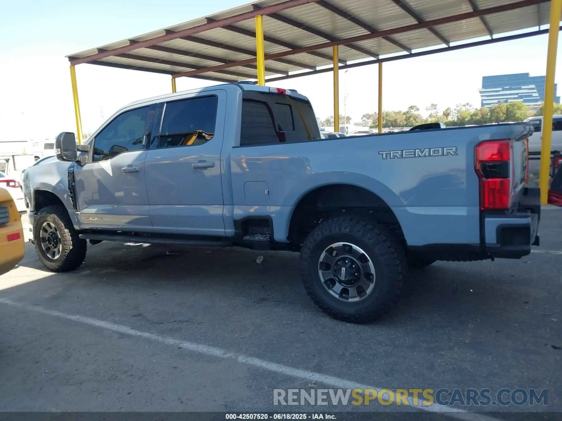 14 Photograph of a damaged car 1FT8W3BM3RED90868 FORD F-350 2024