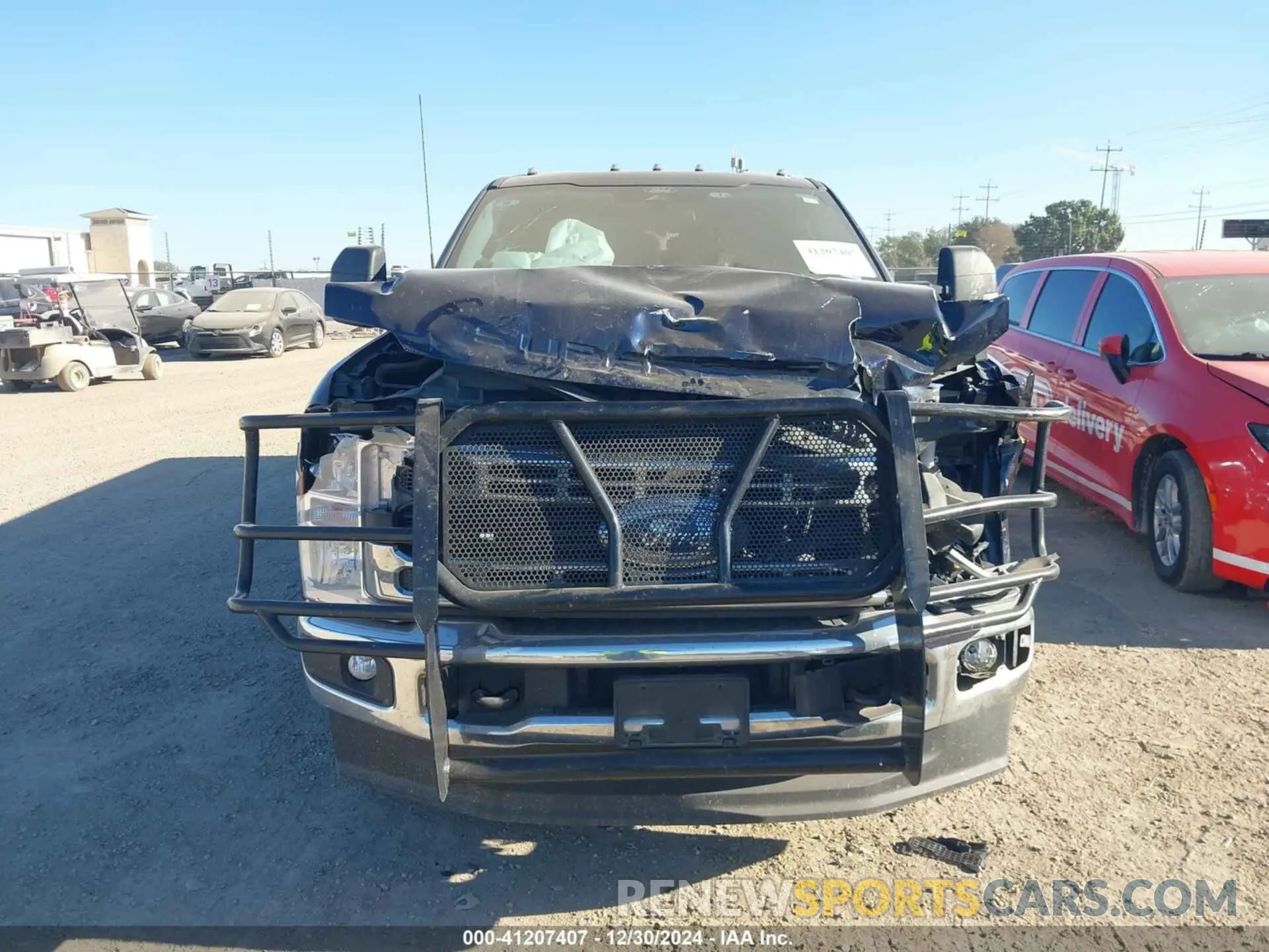 11 Фотография поврежденного автомобиля 1FT8W3BM4RED28718 FORD F-350 2024