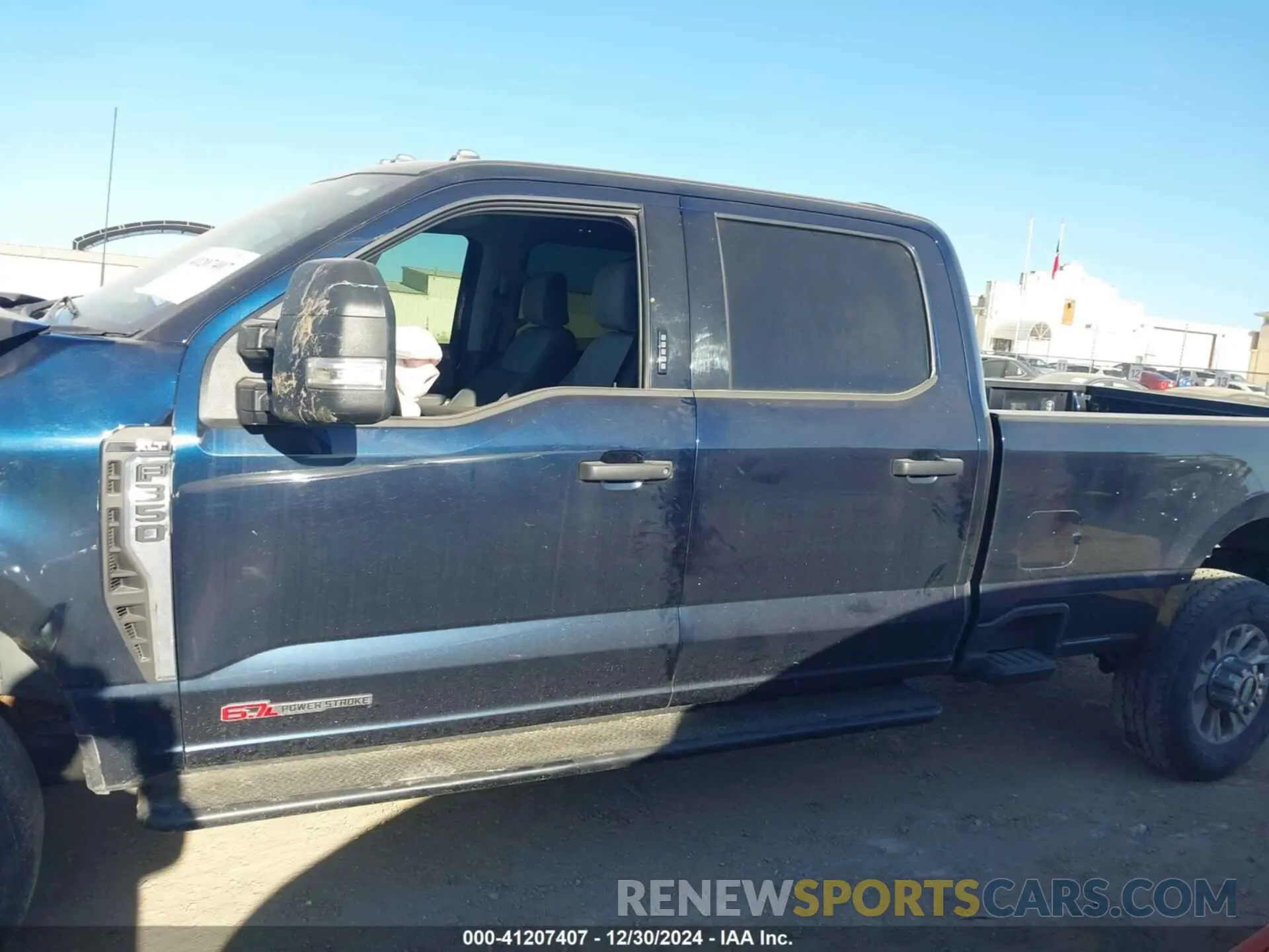 14 Фотография поврежденного автомобиля 1FT8W3BM4RED28718 FORD F-350 2024