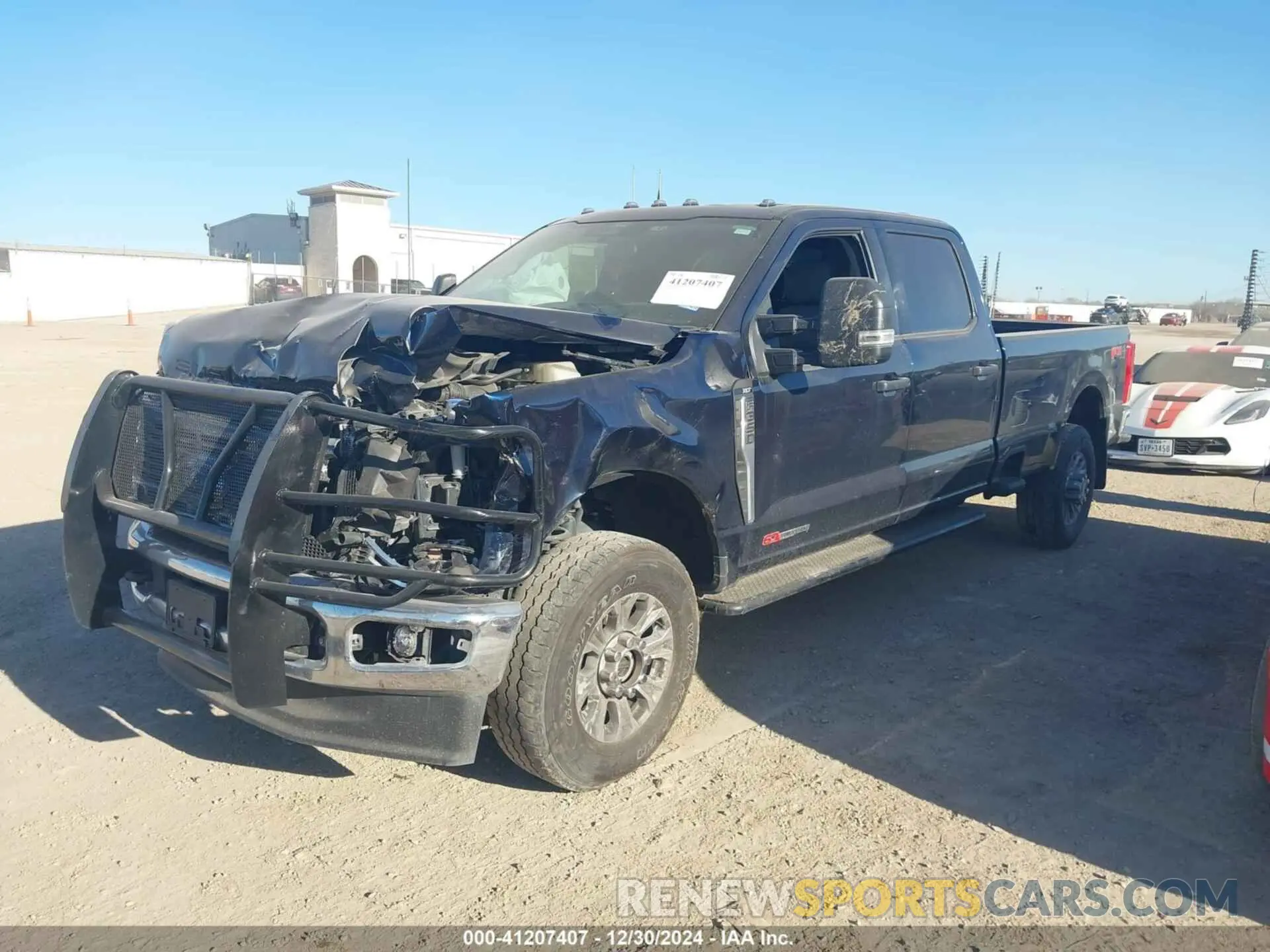 2 Фотография поврежденного автомобиля 1FT8W3BM4RED28718 FORD F-350 2024