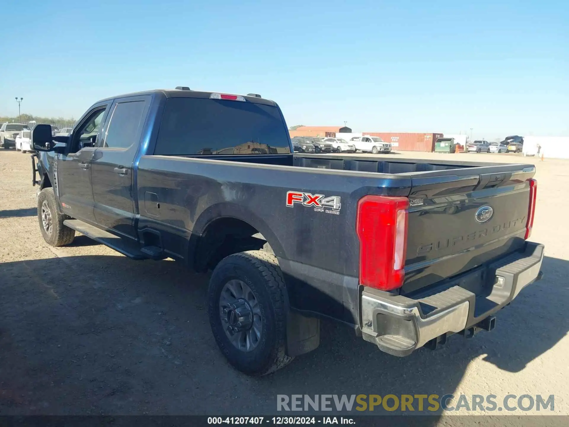 3 Фотография поврежденного автомобиля 1FT8W3BM4RED28718 FORD F-350 2024