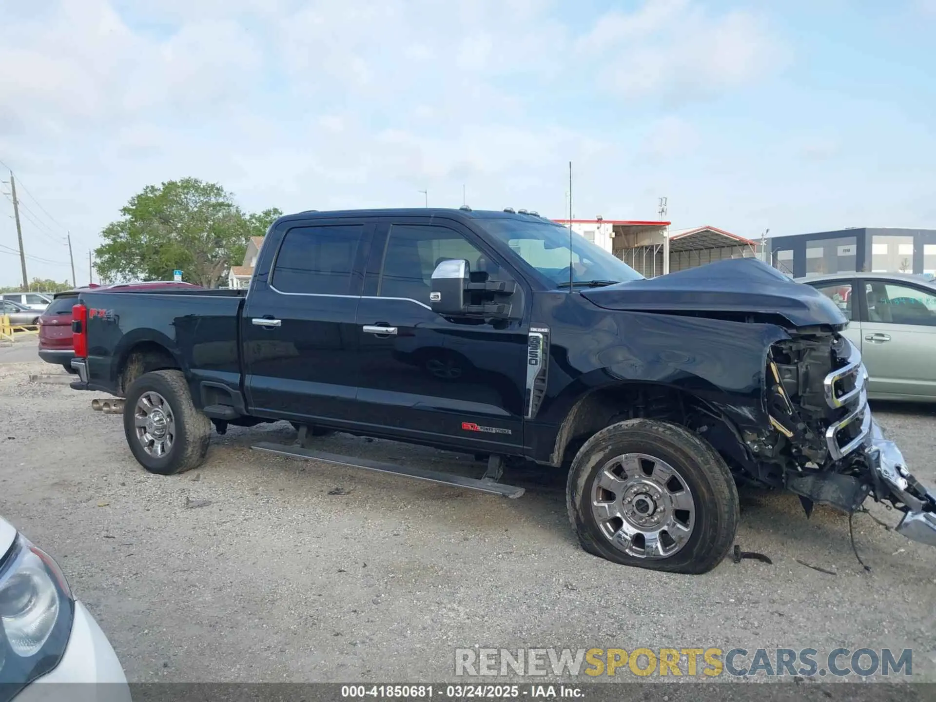 13 Photograph of a damaged car 1FT8W3BM8RED79042 FORD F-350 2024