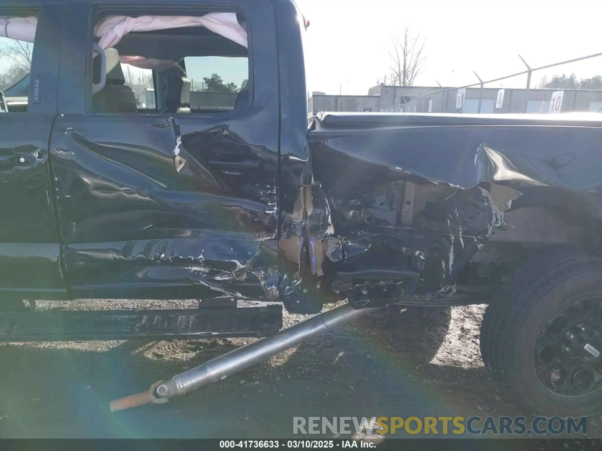 10 Photograph of a damaged car 1FT8W3BN4REE44493 FORD F-350 2024