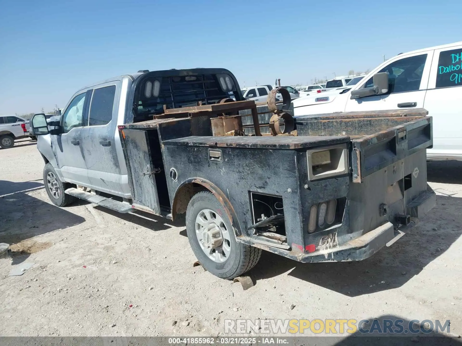 14 Фотография поврежденного автомобиля 1FT8W3BNXREF05734 FORD F-350 2024
