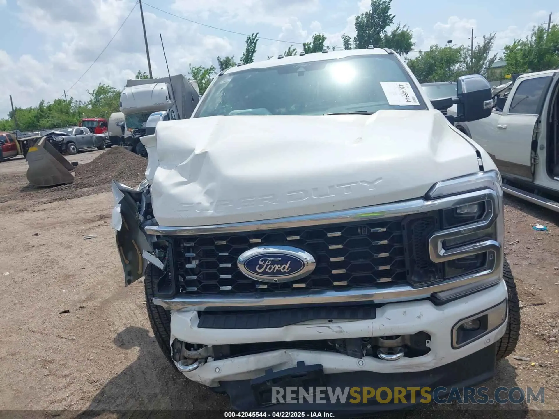 12 Фотография поврежденного автомобиля 1FT8W3DM9REC27199 FORD F-350 2024