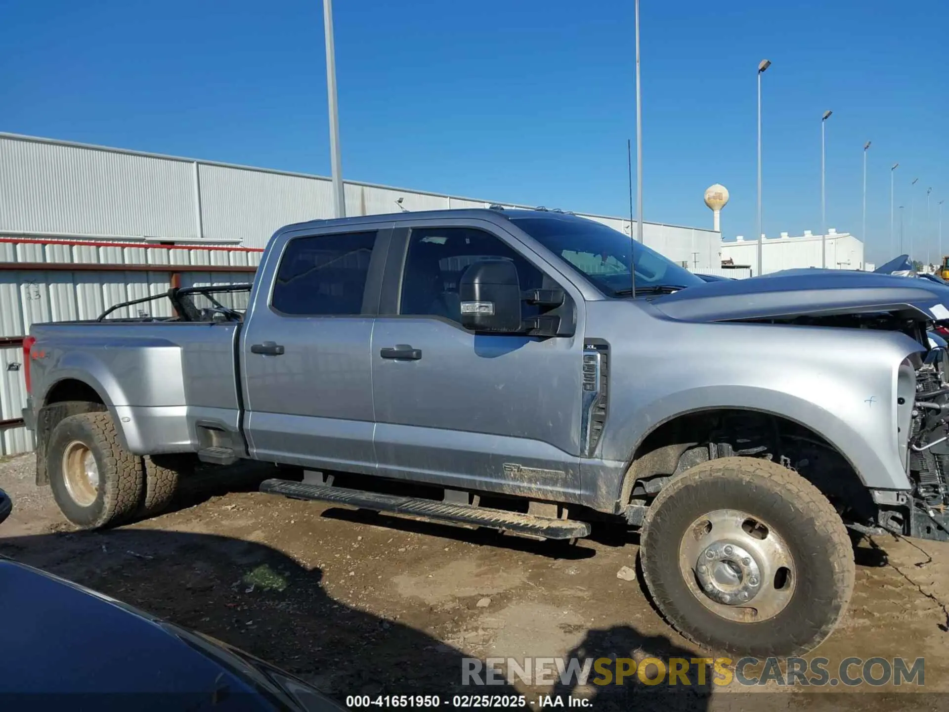 14 Фотография поврежденного автомобиля 1FT8W3DT2REE90383 FORD F-350 2024