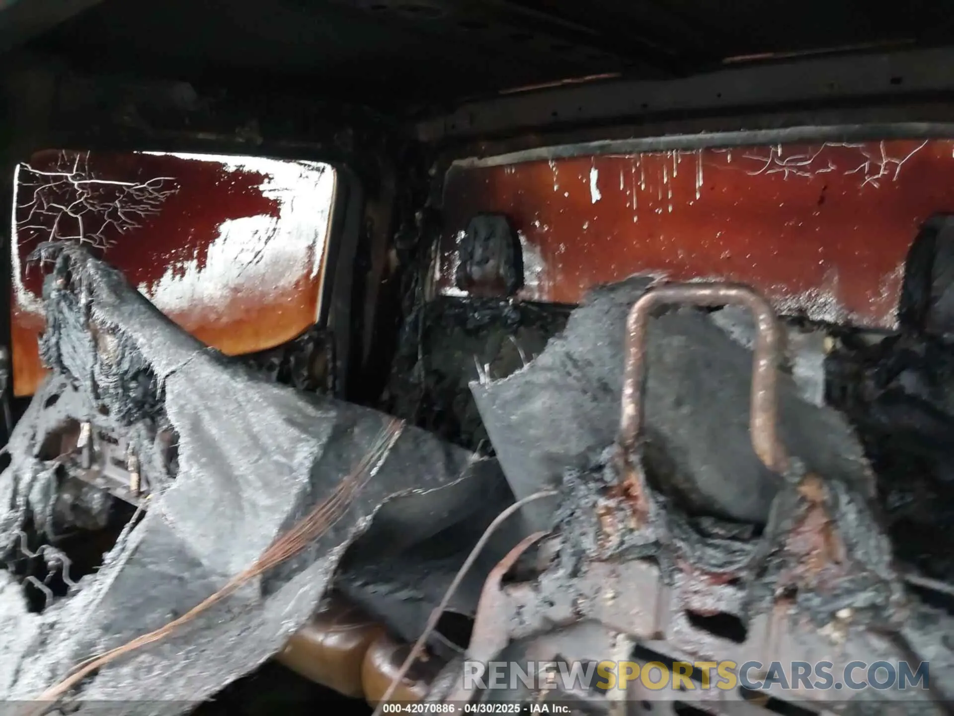 7 Photograph of a damaged car 1FD8W3HT3KEG56924 FORD F-350 CHASSIS 2019