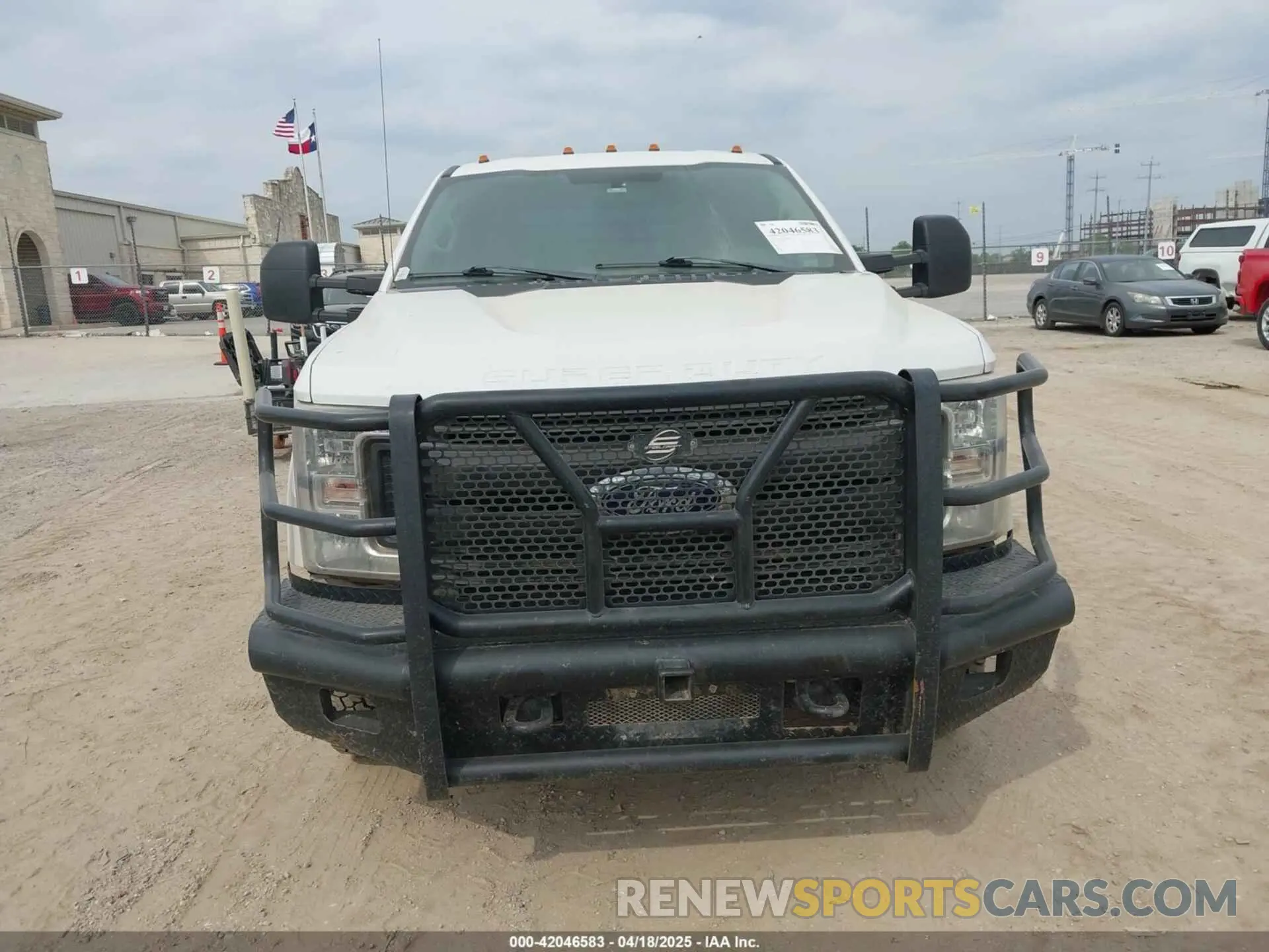 12 Photograph of a damaged car 1FD8W3HT4KEG56933 FORD F-350 CHASSIS 2019