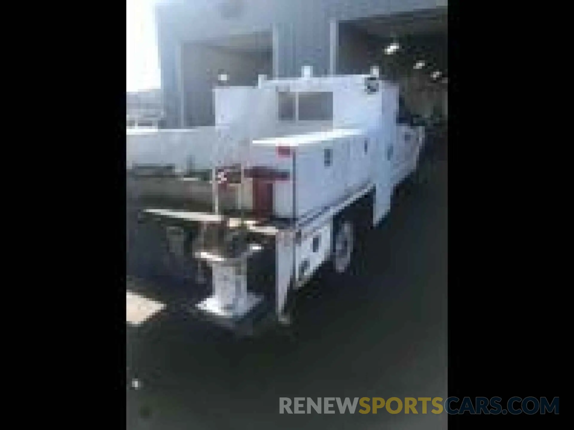 18 Photograph of a damaged car 1FD8X3F65KEG11719 FORD F-350 CHASSIS 2019