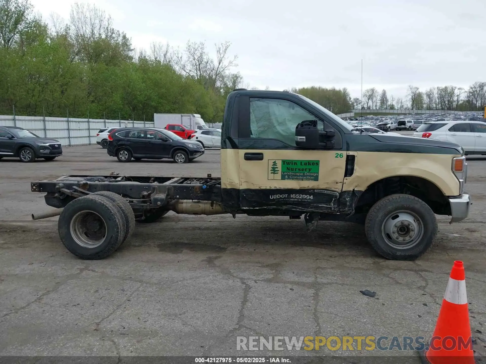 13 Фотография поврежденного автомобиля 1FDRF3HT3LED22690 FORD F-350 CHASSIS 2020