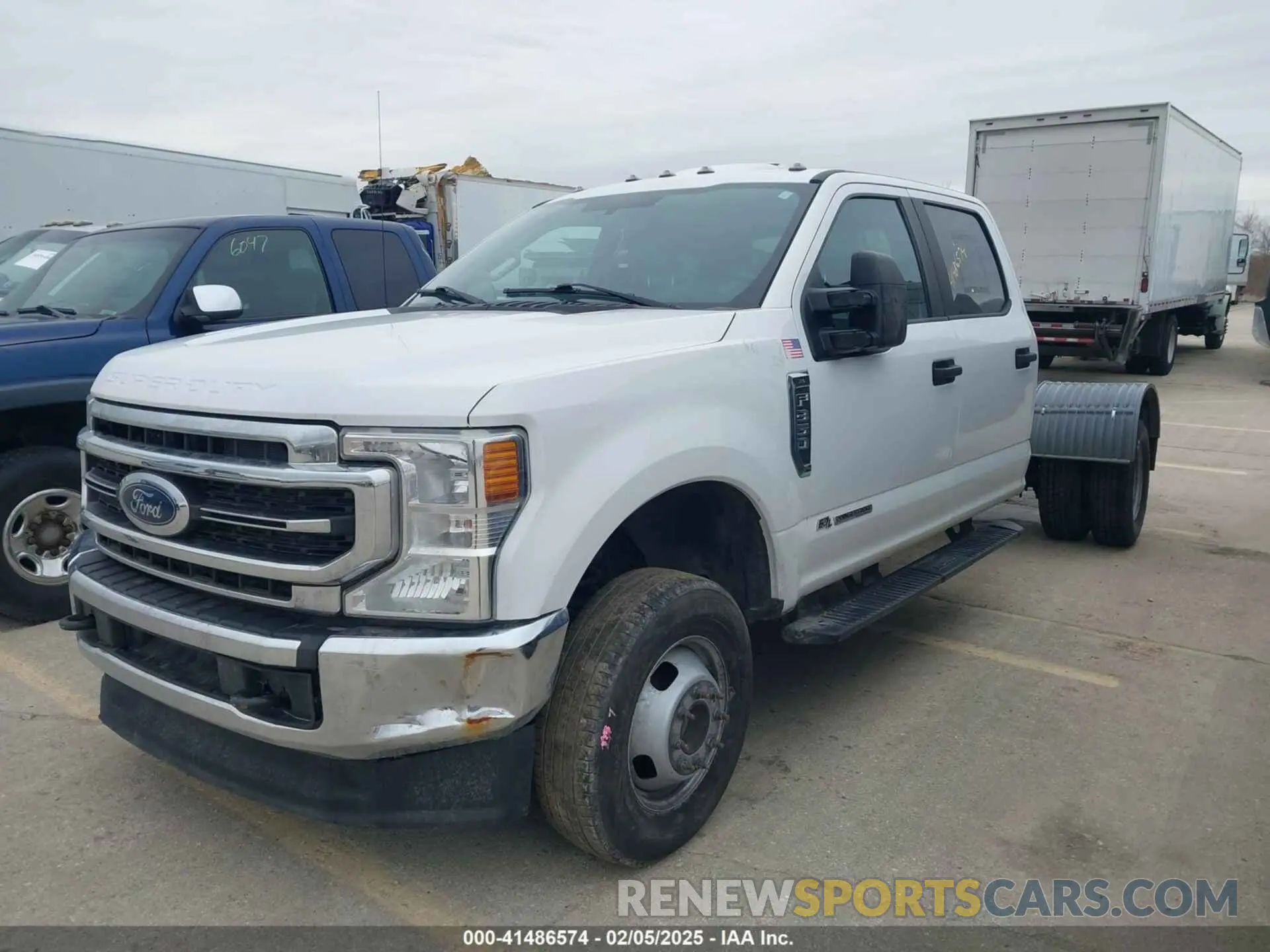 2 Photograph of a damaged car 1FD8W3HT8MEC45330 FORD F-350 CHASSIS 2021