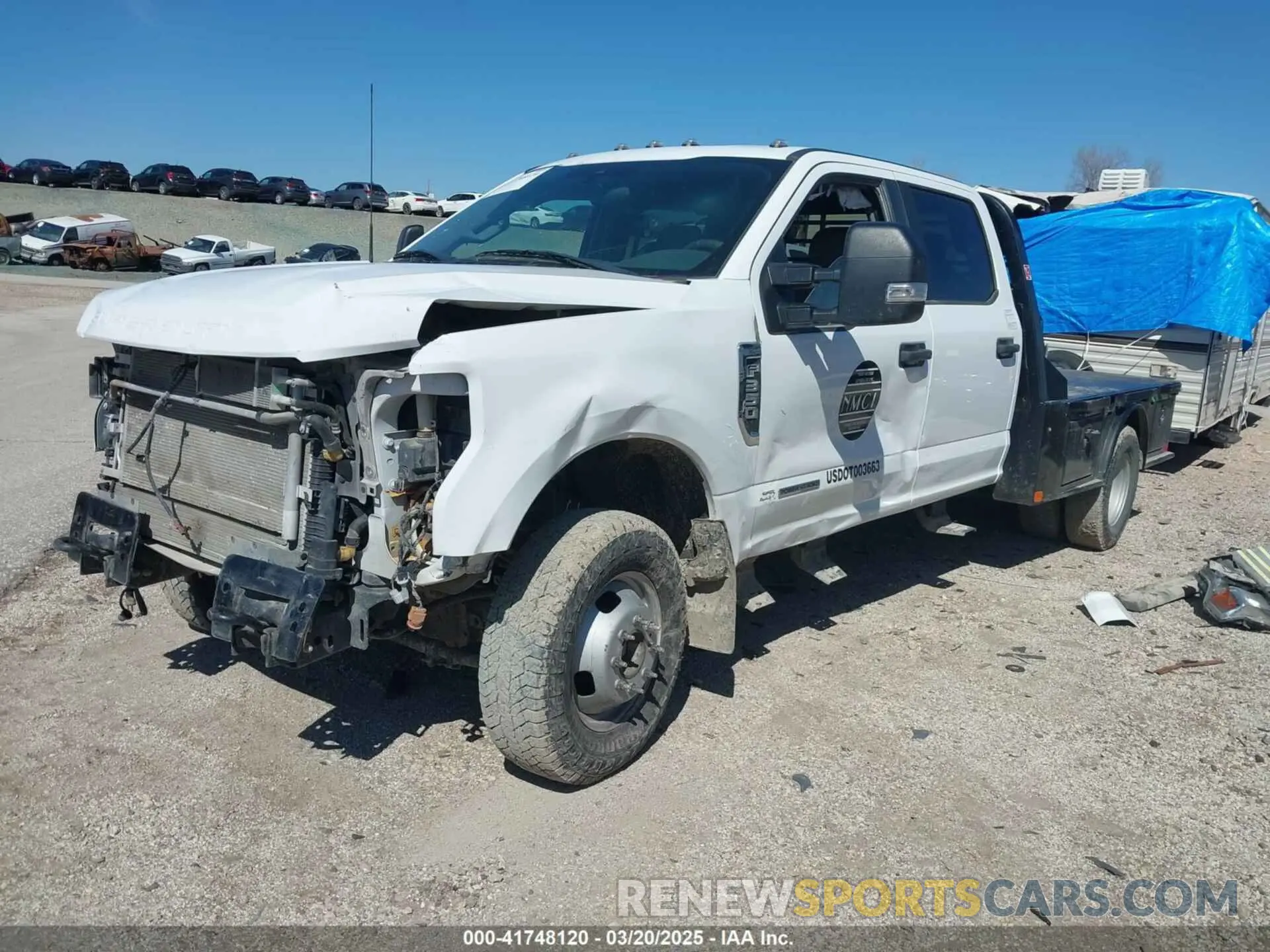 2 Photograph of a damaged car 1FD8W3HT4NED83786 FORD F-350 CHASSIS 2022