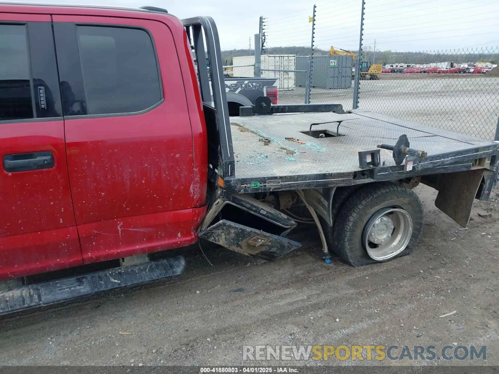11 Фотография поврежденного автомобиля 1FD8X3HT4NEF46451 FORD F-350 CHASSIS 2022