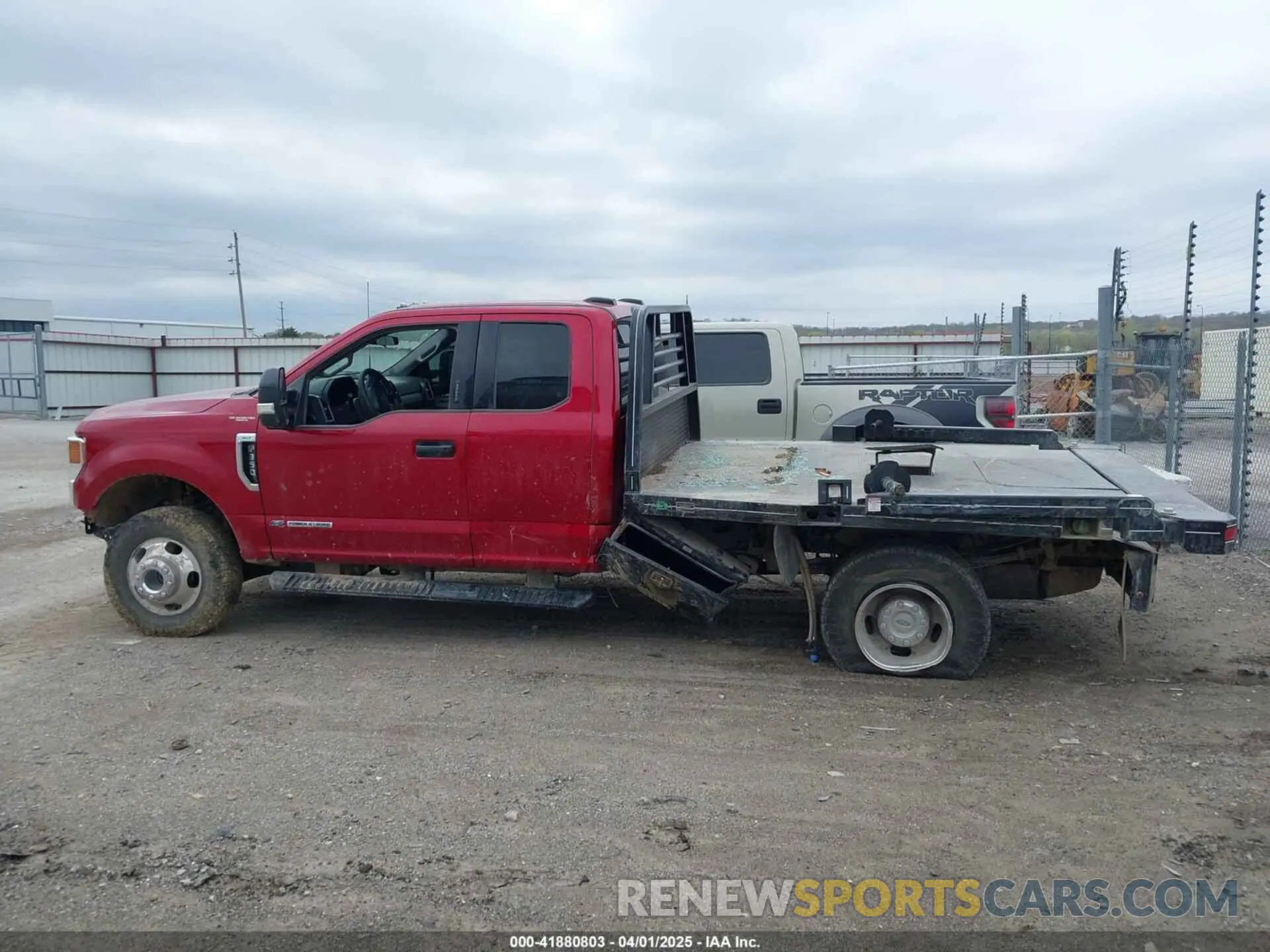 14 Фотография поврежденного автомобиля 1FD8X3HT4NEF46451 FORD F-350 CHASSIS 2022