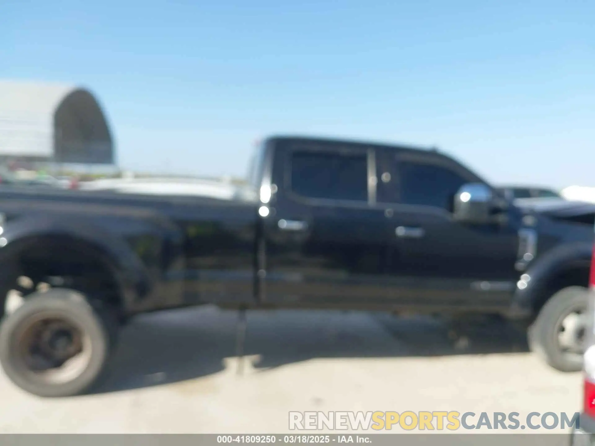 13 Photograph of a damaged car 1FT8W4DT7KEF01423 FORD F-450 2019