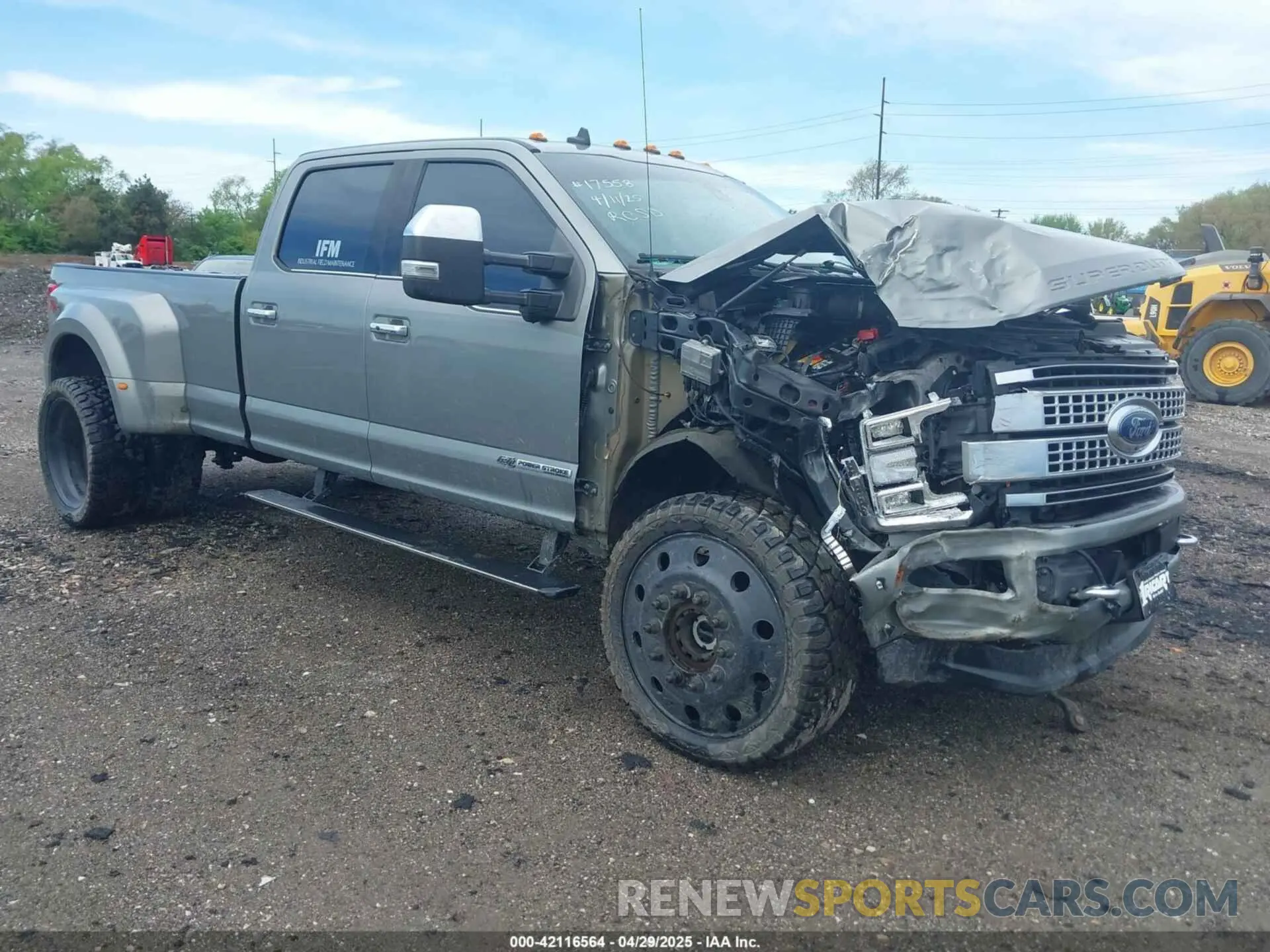 1 Фотография поврежденного автомобиля 1FT8W4DT8KEF64207 FORD F-450 2019