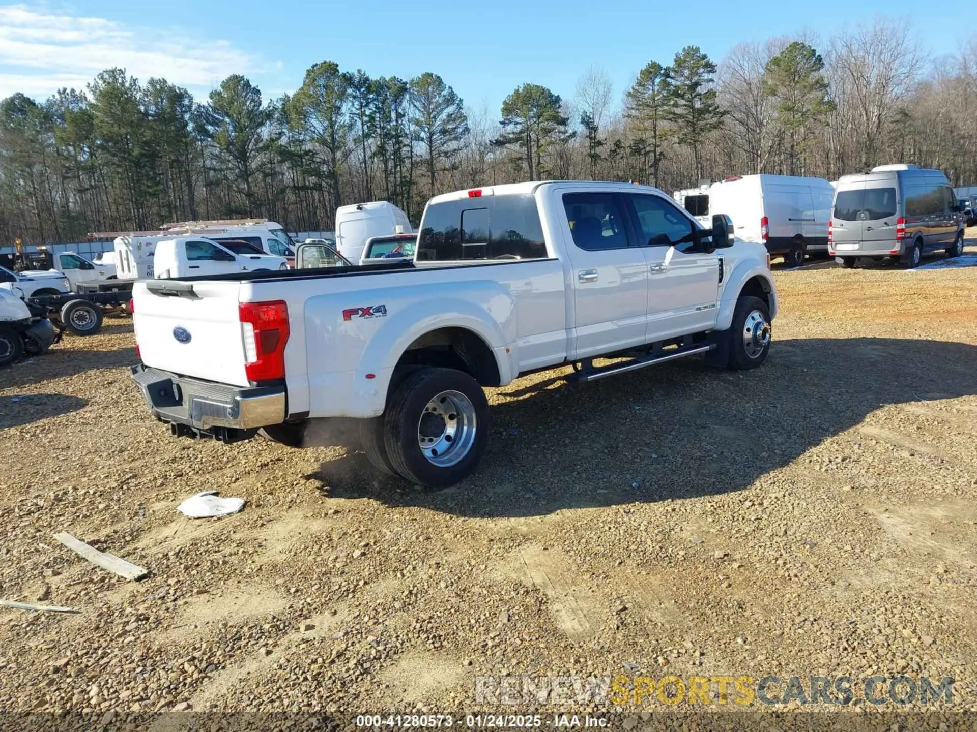 4 Фотография поврежденного автомобиля 1FT8W4DT9KEE50362 FORD F-450 2019