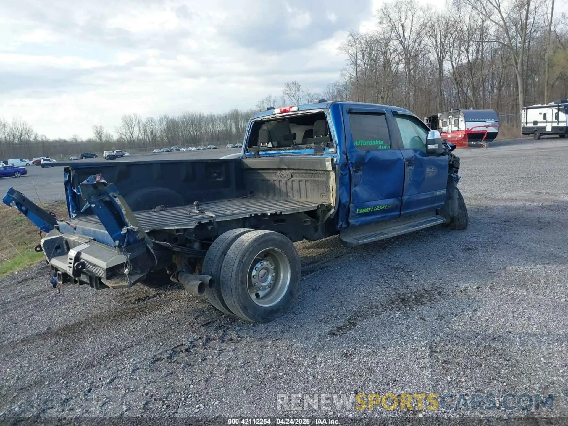 4 Photograph of a damaged car 1FT8W4DT4NEC84840 FORD F-450 2022