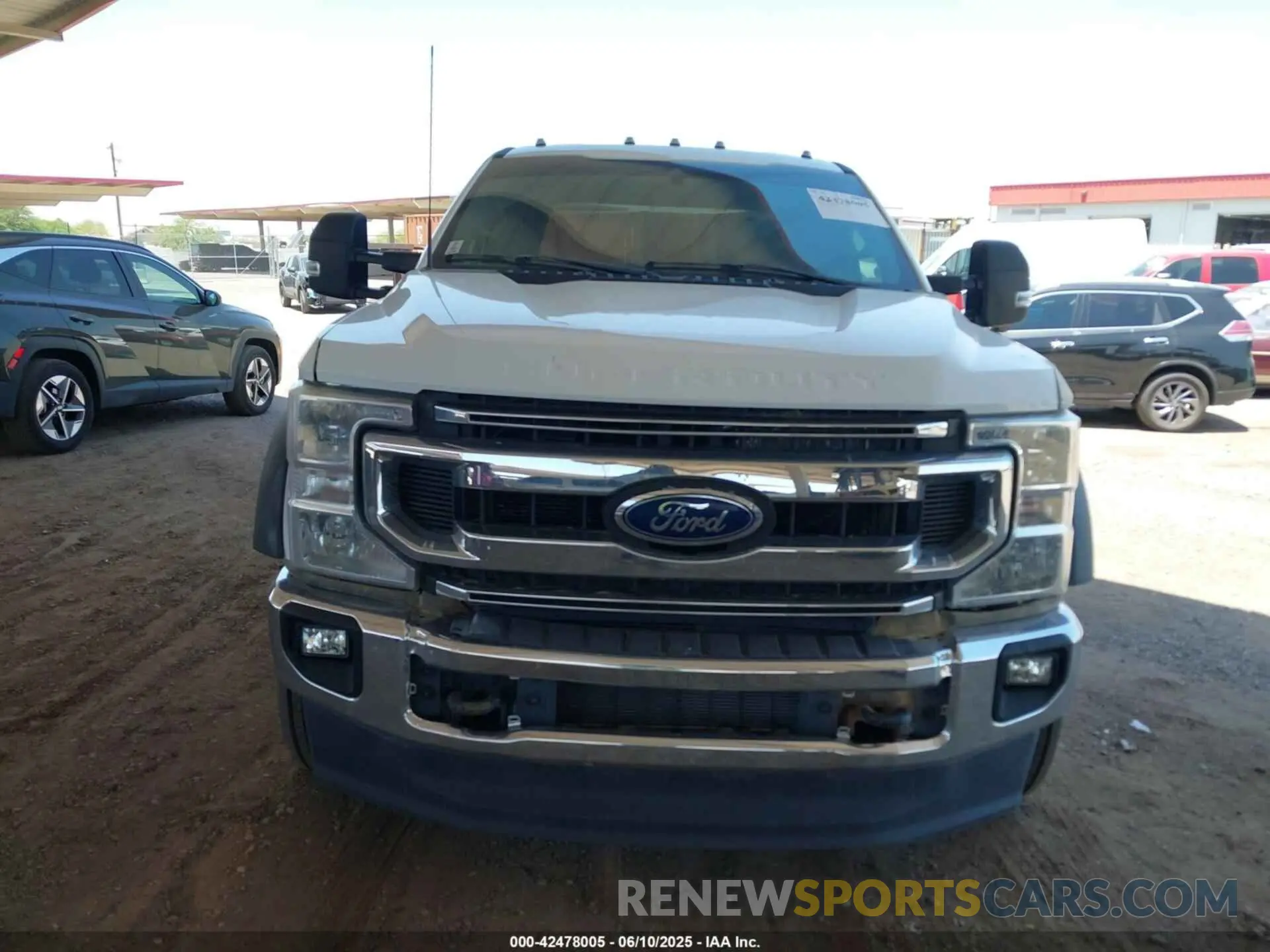 11 Photograph of a damaged car 1FT8W4DT5NED54801 FORD F-450 2022