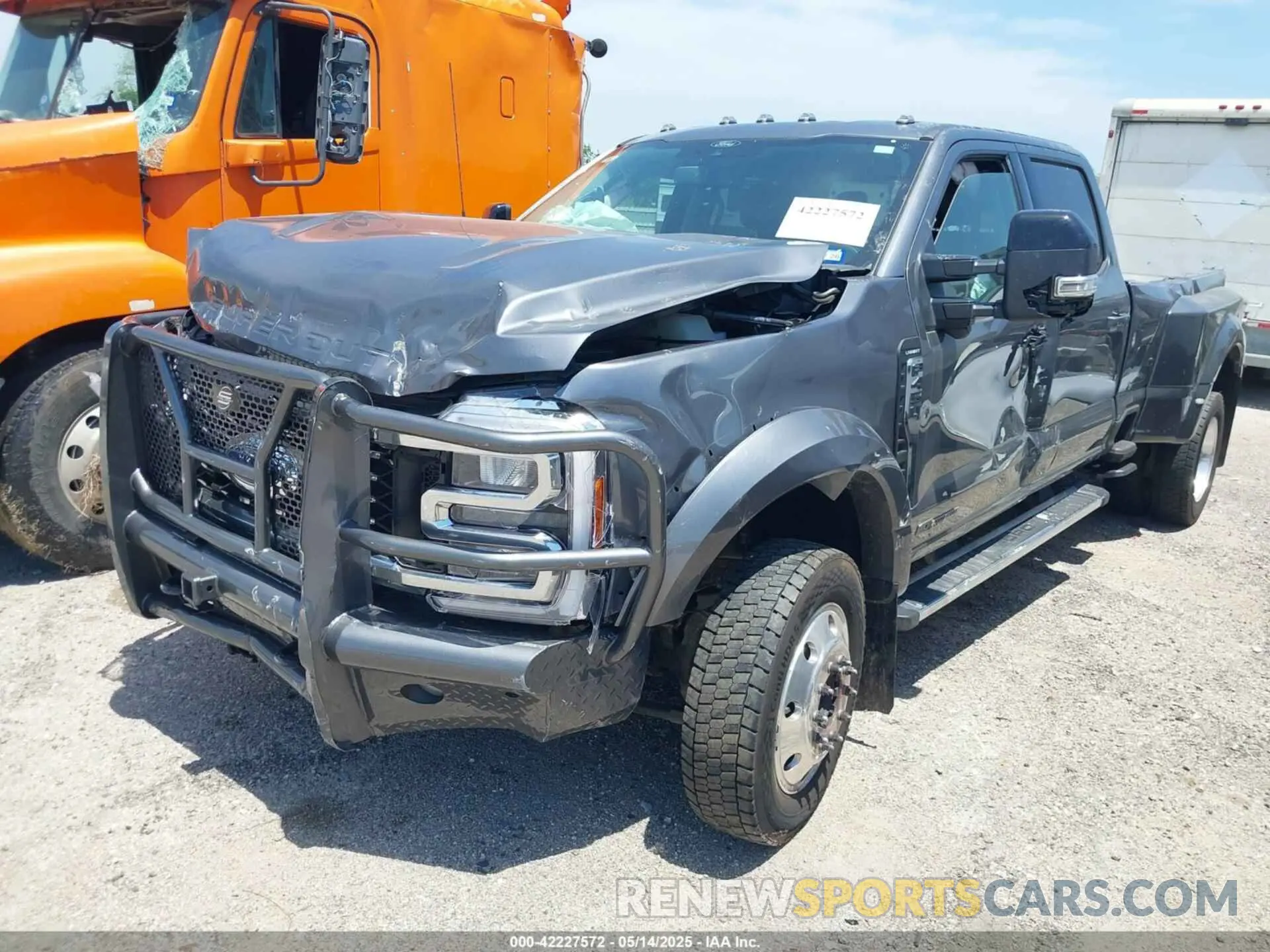 2 Photograph of a damaged car 1FT8W4DT4RED94387 FORD F-450 2024