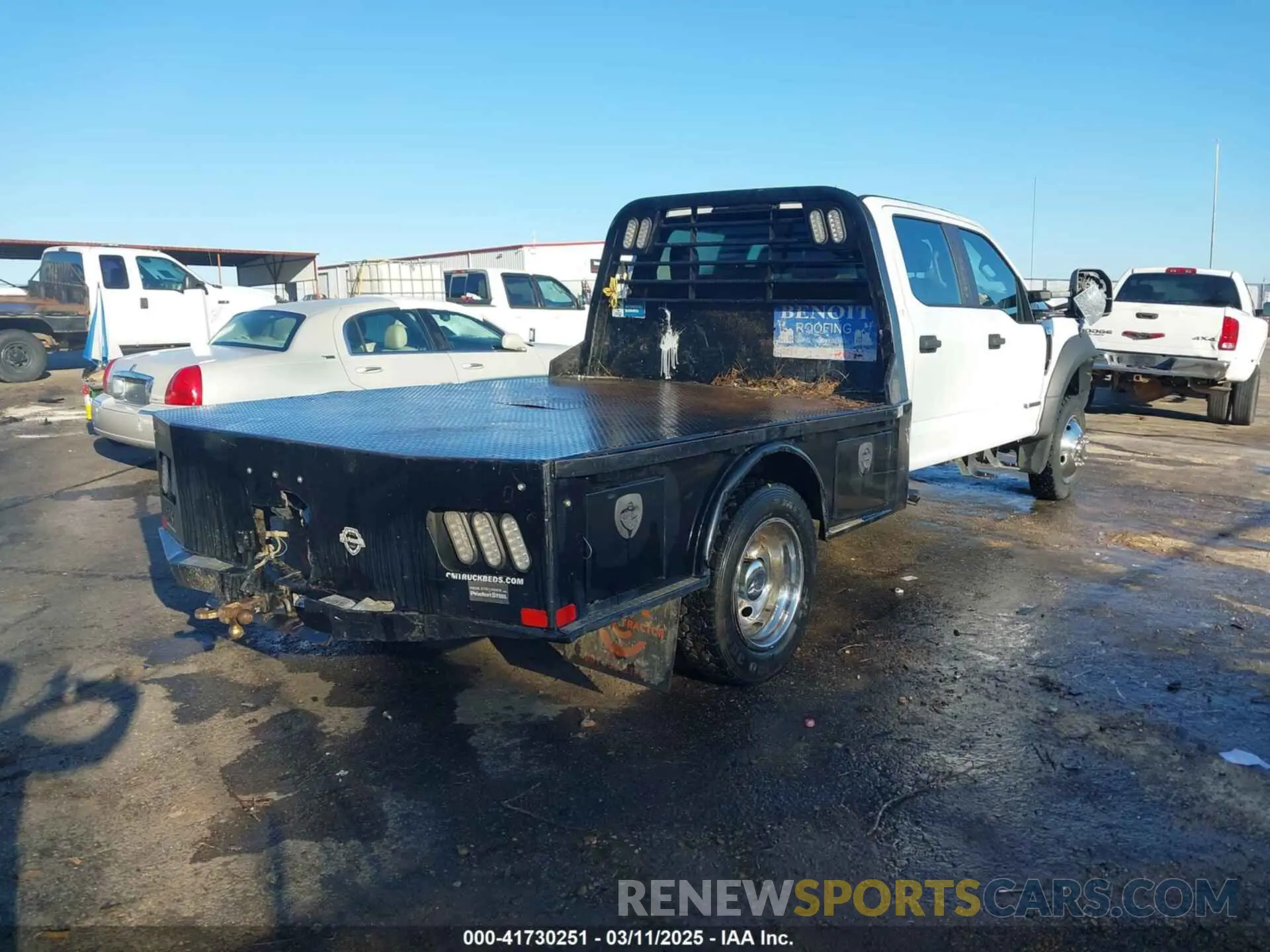 4 Photograph of a damaged car 1FD0W4HT0LED92209 FORD F-450 CHASSIS 2020