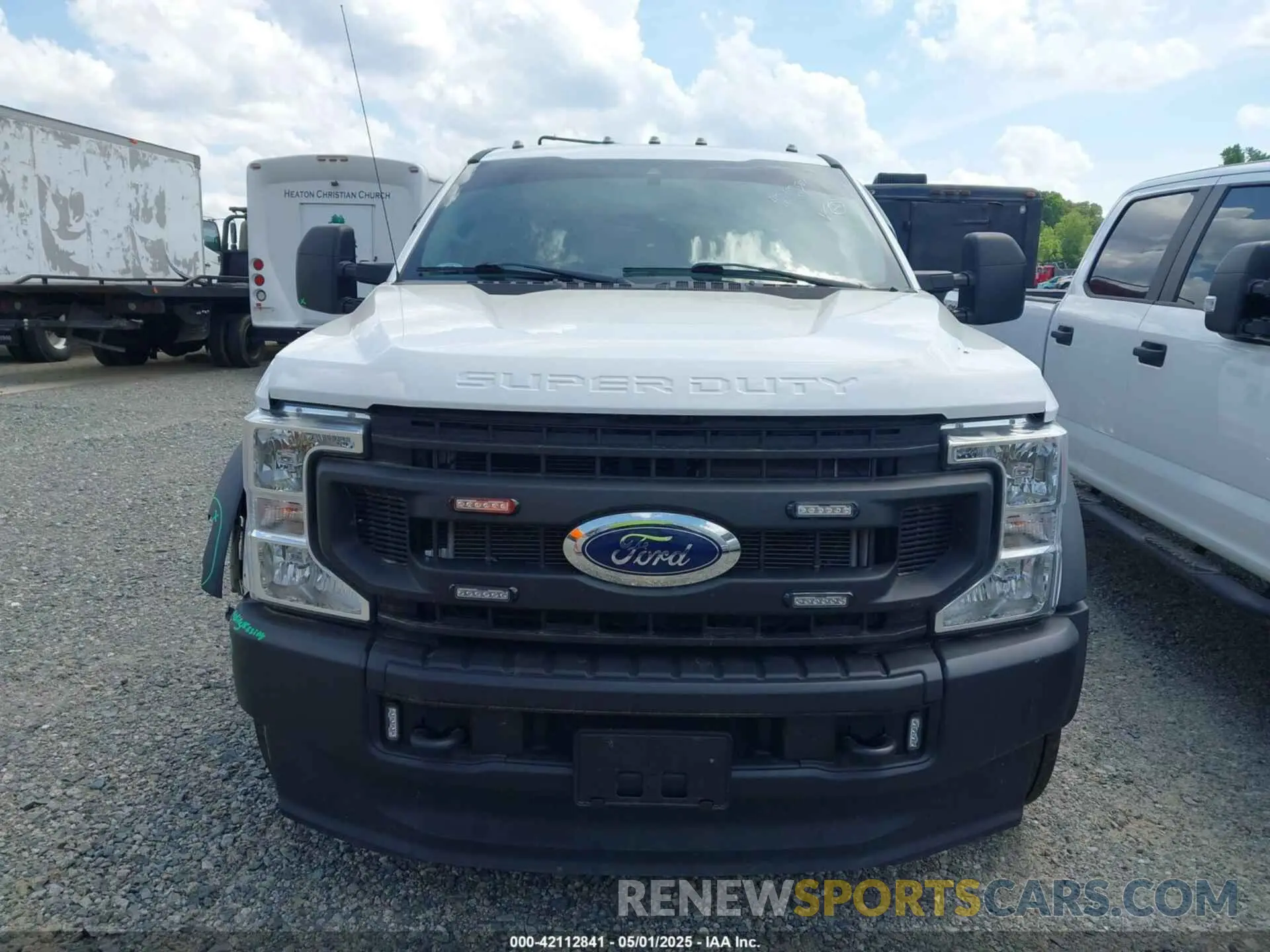 13 Photograph of a damaged car 1FD0W4HT5MEC67630 FORD F-450 CHASSIS 2021