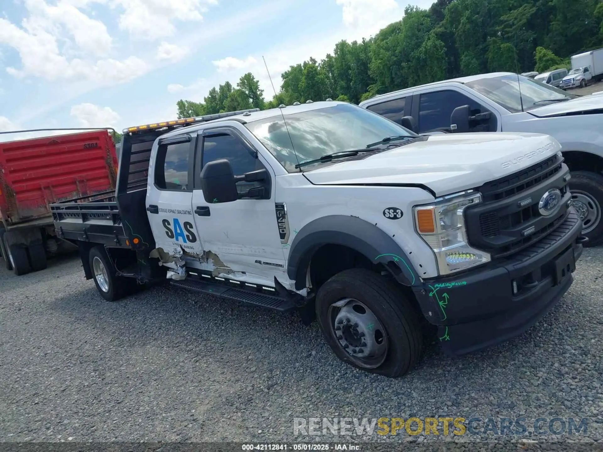 14 Photograph of a damaged car 1FD0W4HT5MEC67630 FORD F-450 CHASSIS 2021