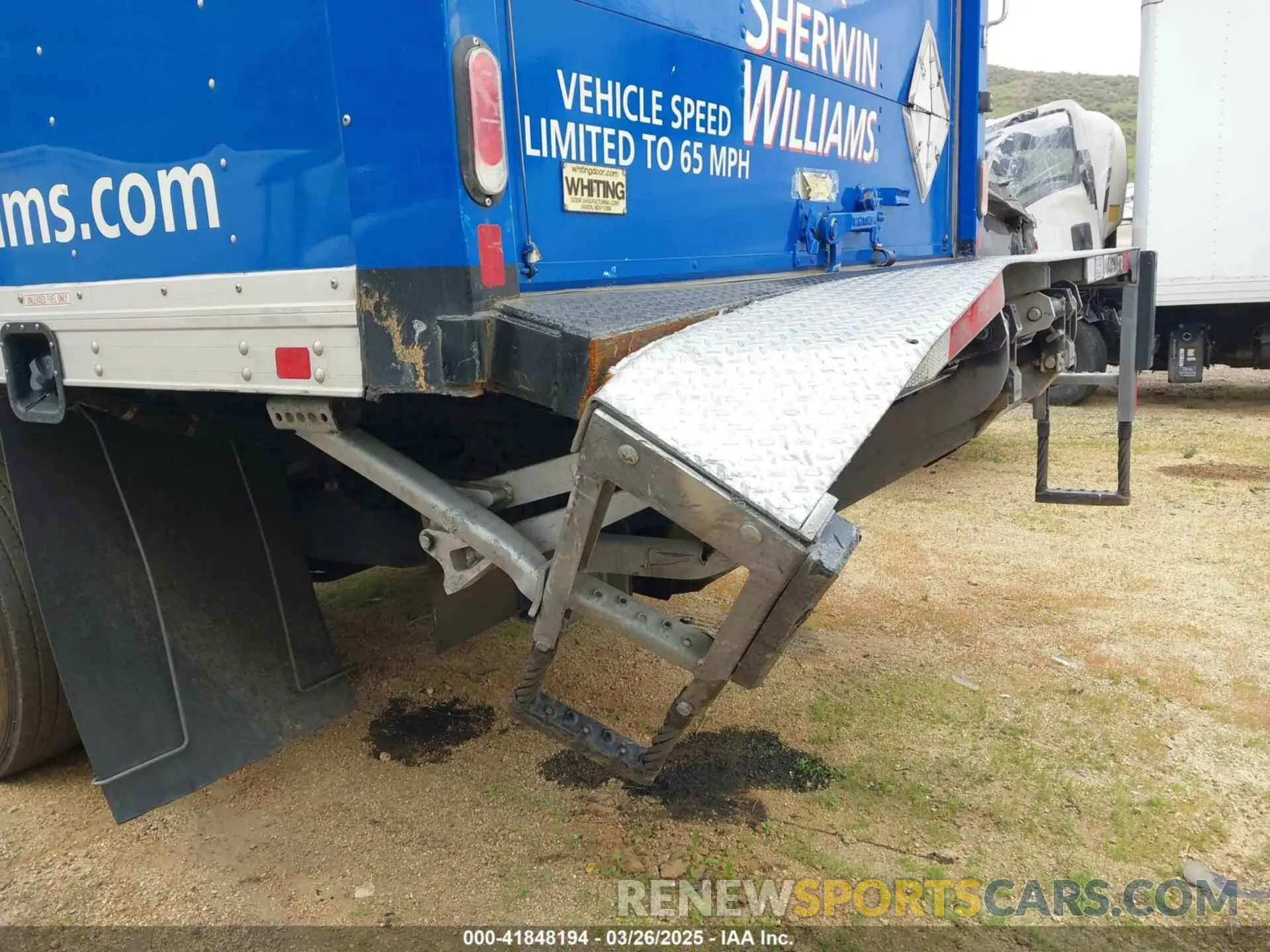 11 Photograph of a damaged car 1FDUF4GN2NED27644 FORD F-450 CHASSIS 2022