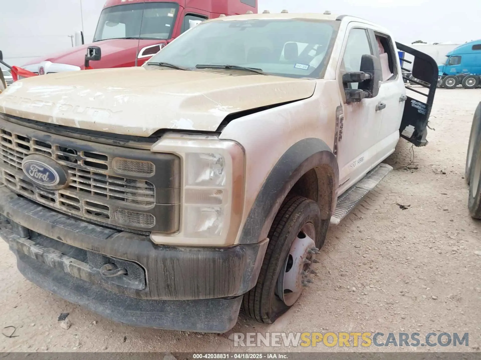 2 Photograph of a damaged car 1FD0W4HT9REC88522 FORD F-450 CHASSIS 2024