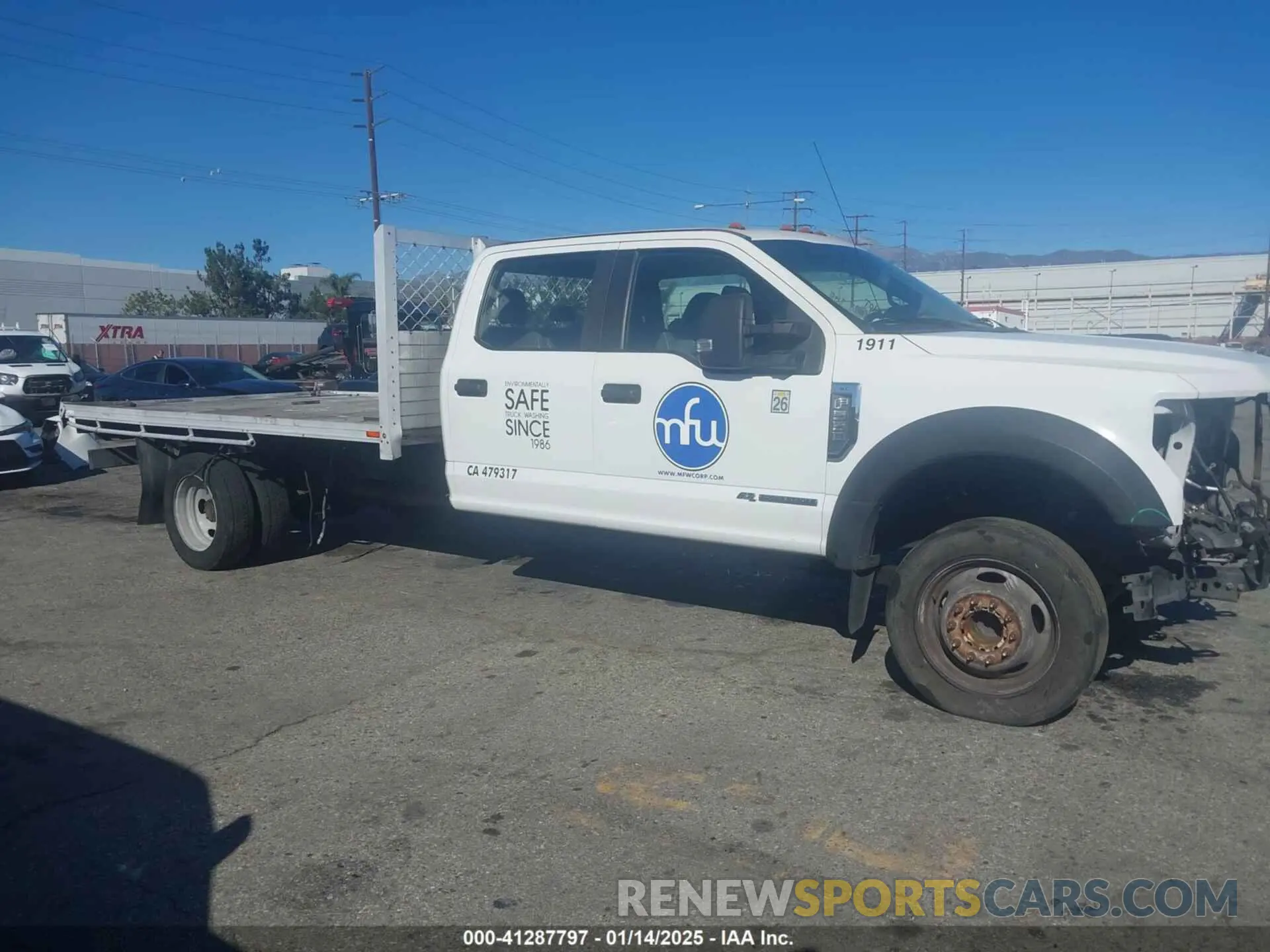13 Фотография поврежденного автомобиля 1FD0W5GT5KEC14091 FORD F-550 CHASSIS 2019