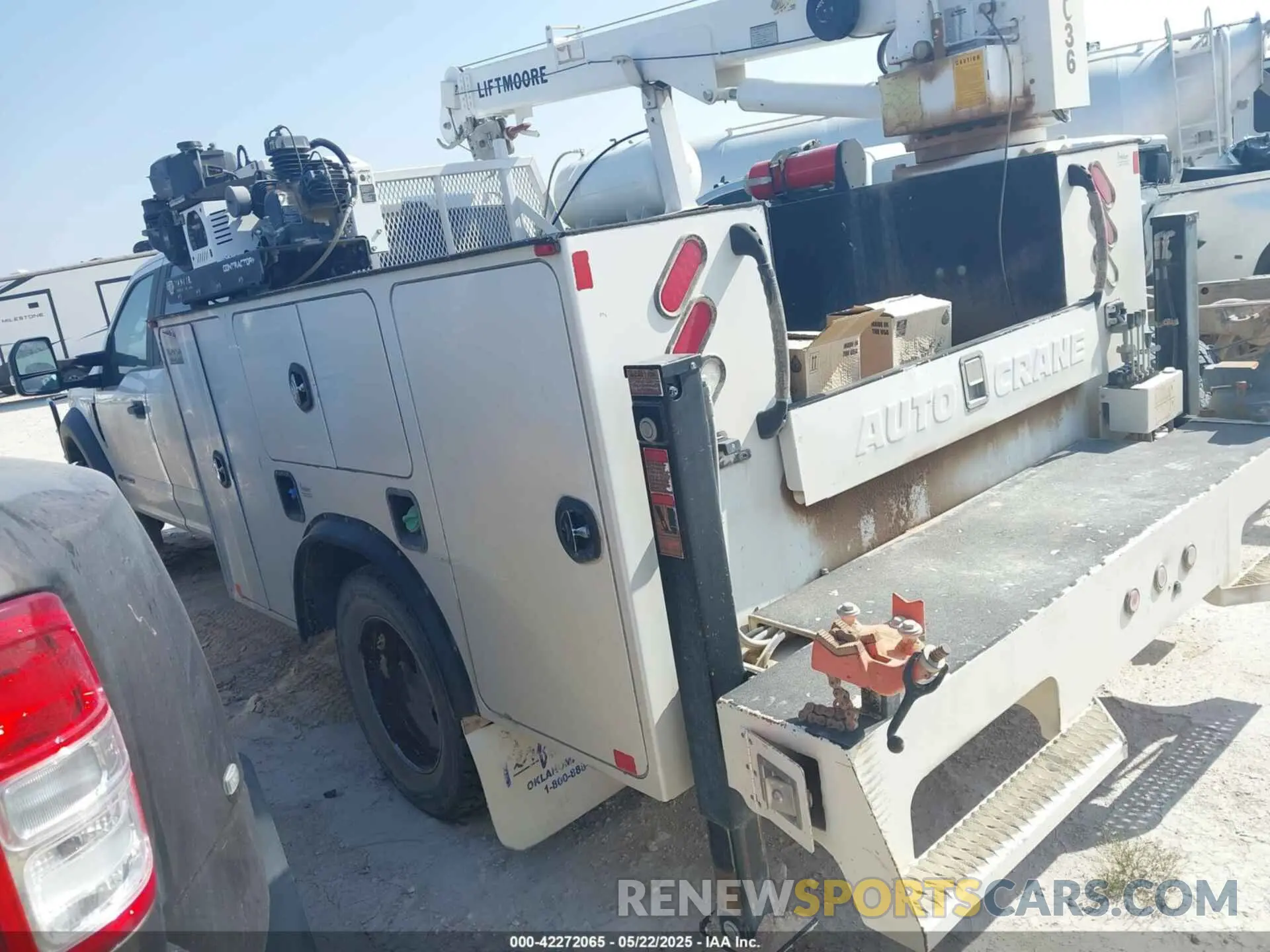 13 Фотография поврежденного автомобиля 1FD0W5HT7KED85391 FORD F-550 CHASSIS 2019