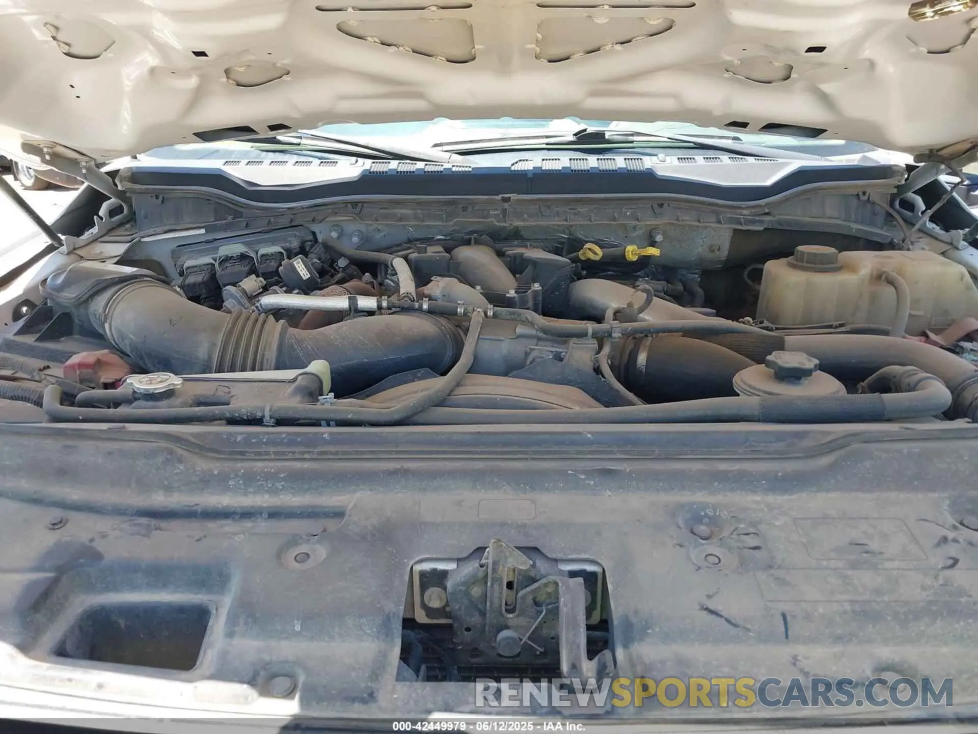 9 Photograph of a damaged car 1FDUF5GT9KEF53213 FORD F-550 CHASSIS 2019