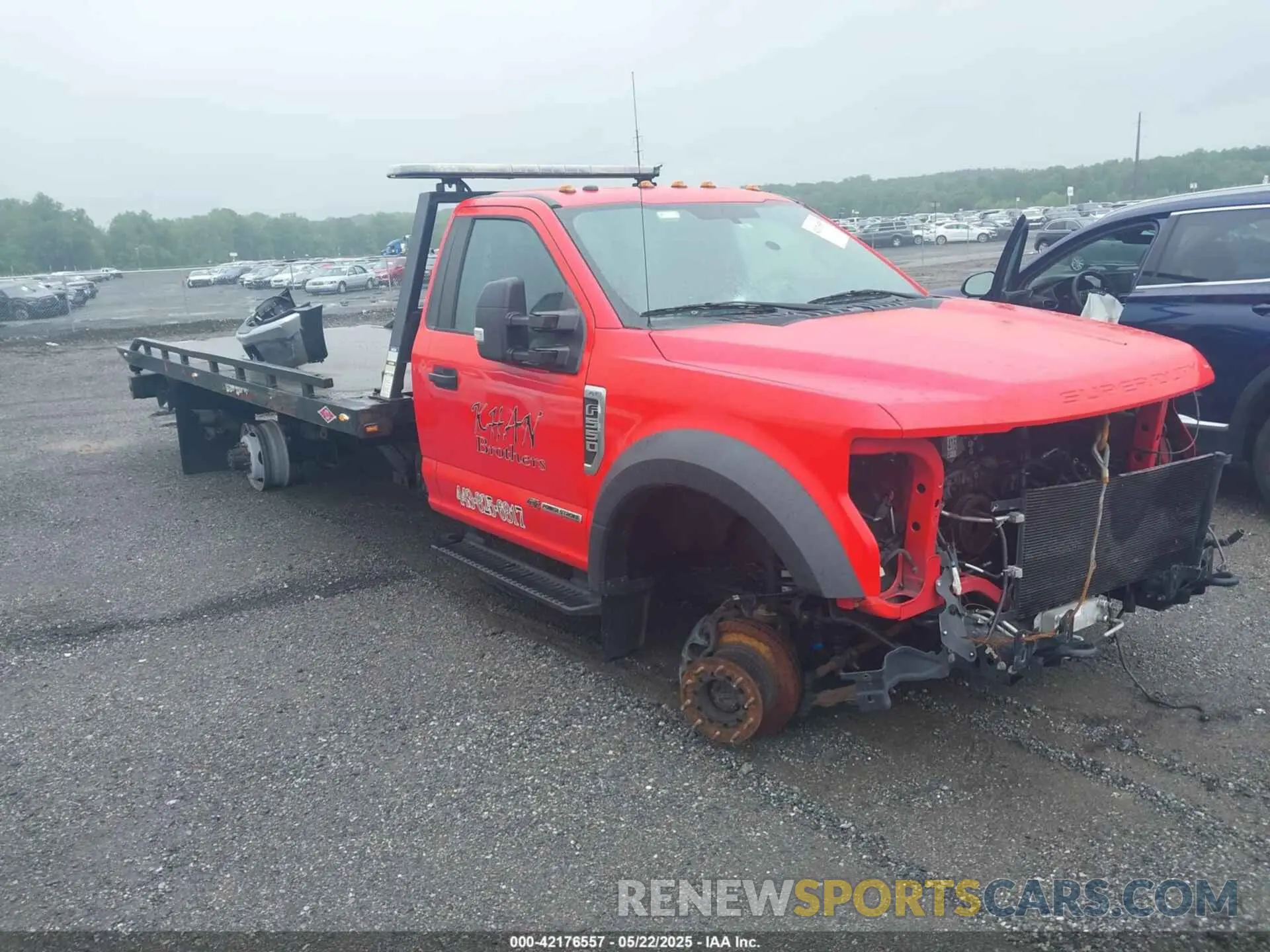 1 Фотография поврежденного автомобиля 1FDUF5HT3KDA05762 FORD F-550 CHASSIS 2019