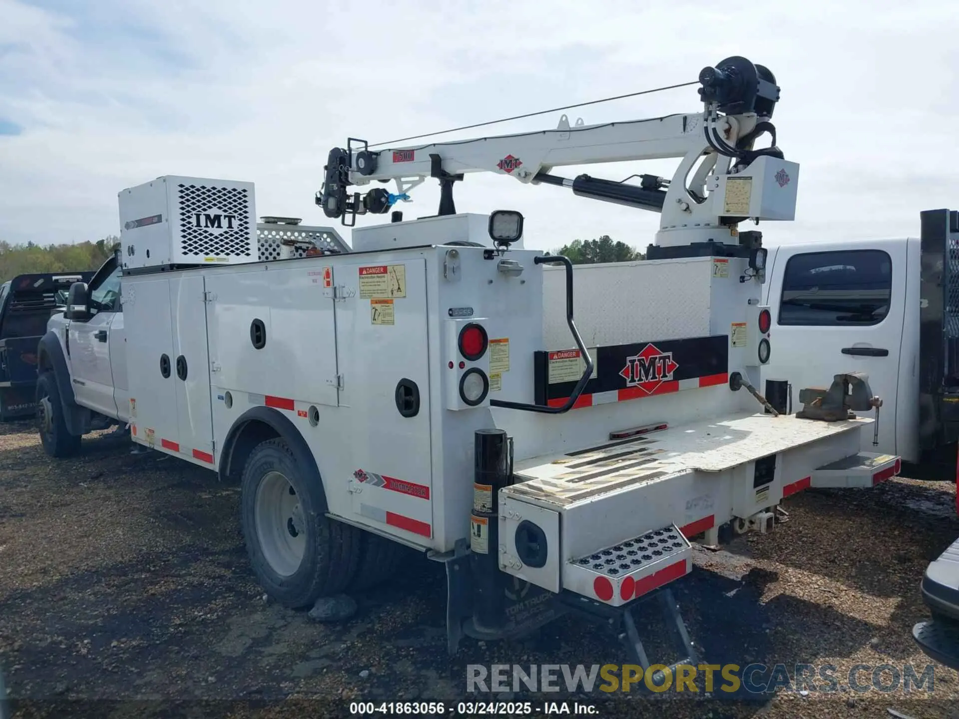 3 Фотография поврежденного автомобиля 1FD0X5HT6LED95988 FORD F-550 CHASSIS 2020
