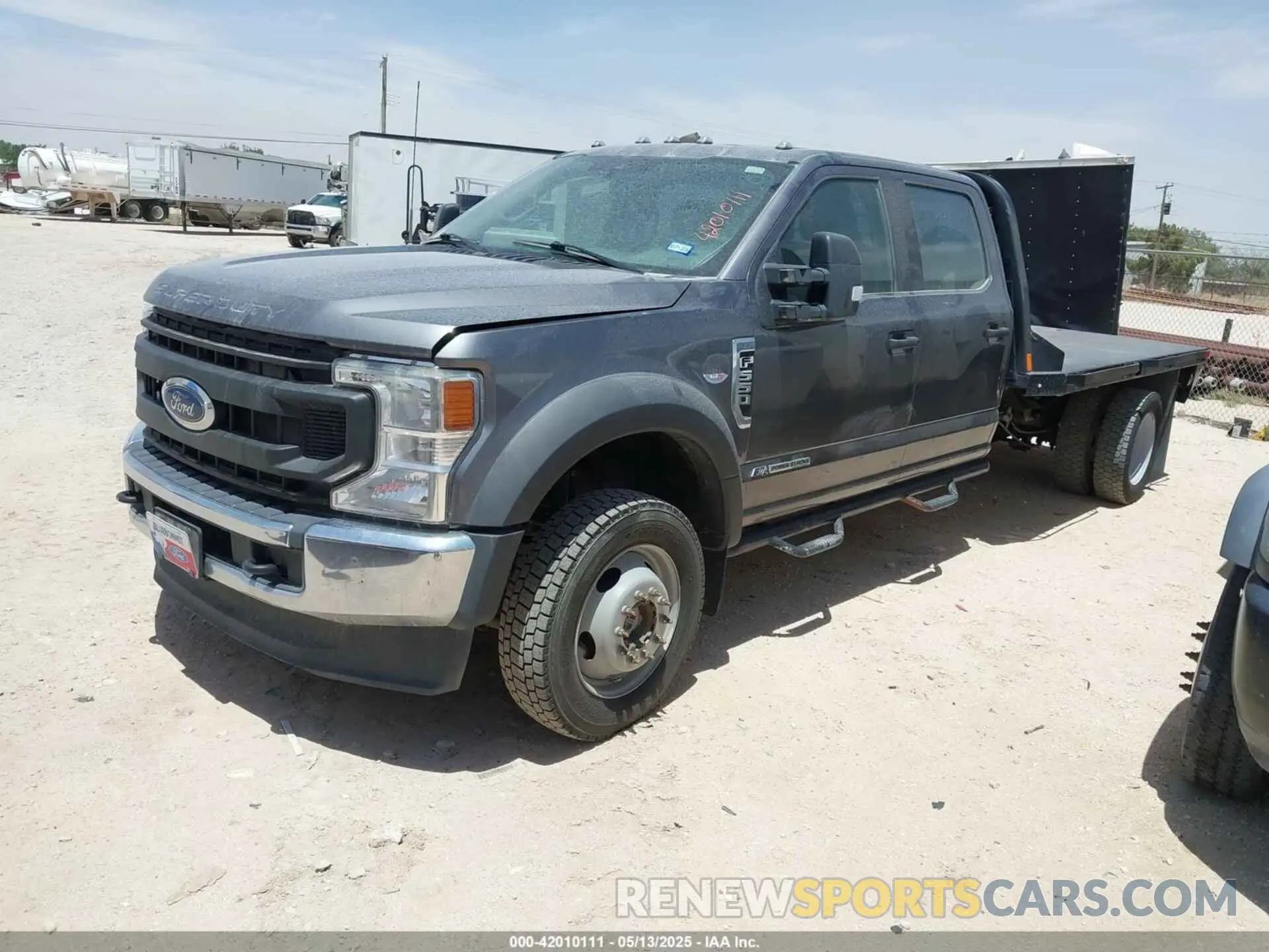 2 Photograph of a damaged car 1FD0W5HT9MED94404 FORD F-550 CHASSIS 2021